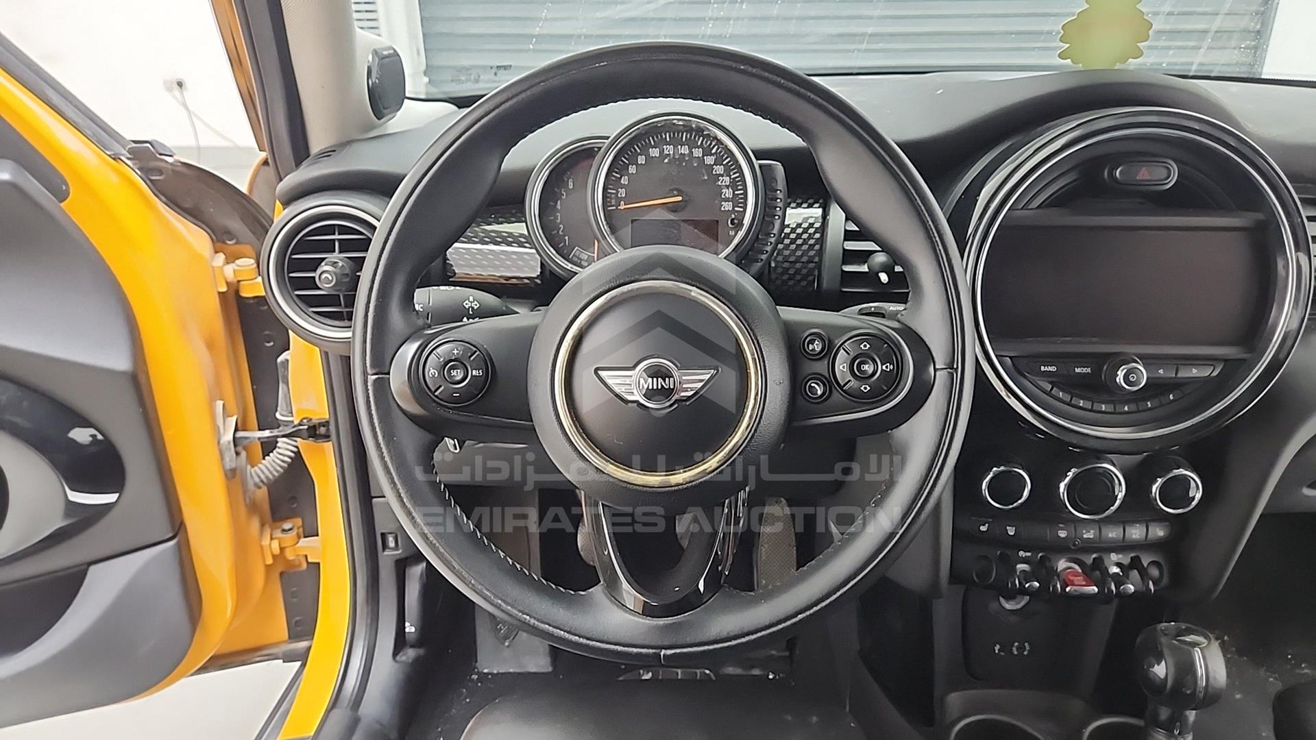 2015 MINI COOPER VIN: WMWXU3C5XFT892192