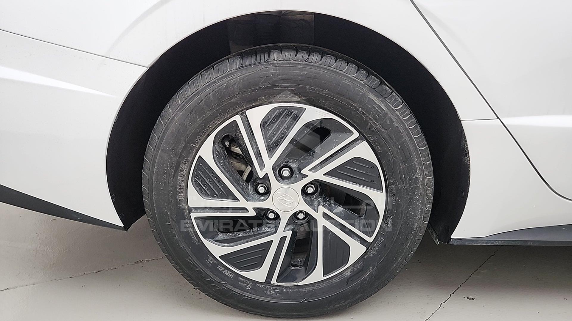 2021 HYUNDAI SONATA VIN: KMHL241J6MA014177
