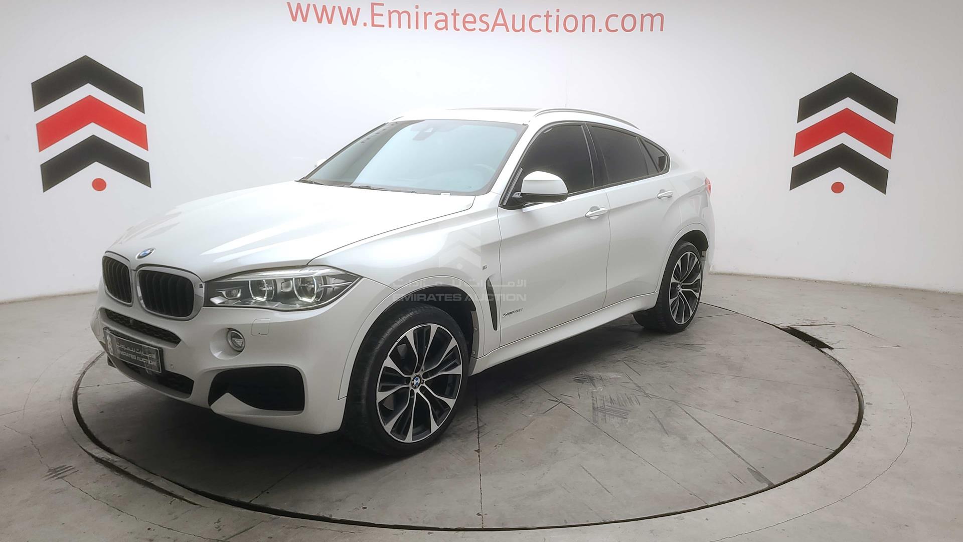 2018 BMW X6 VIN: WBAKU210XJ0Y35271