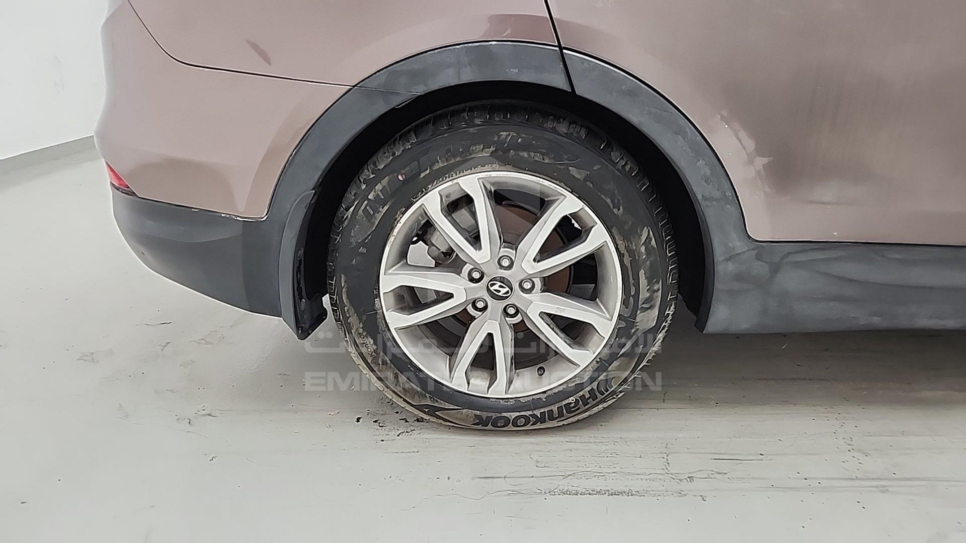 2014 HYUNDAI SANTA FE VIN: KMHST81CXEU154024