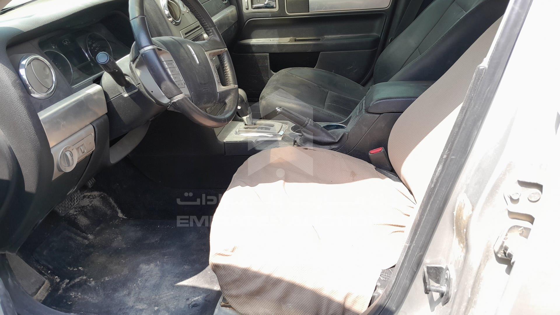2008 LINCOLN MKZ VIN: 3LNHM28TX8R617690