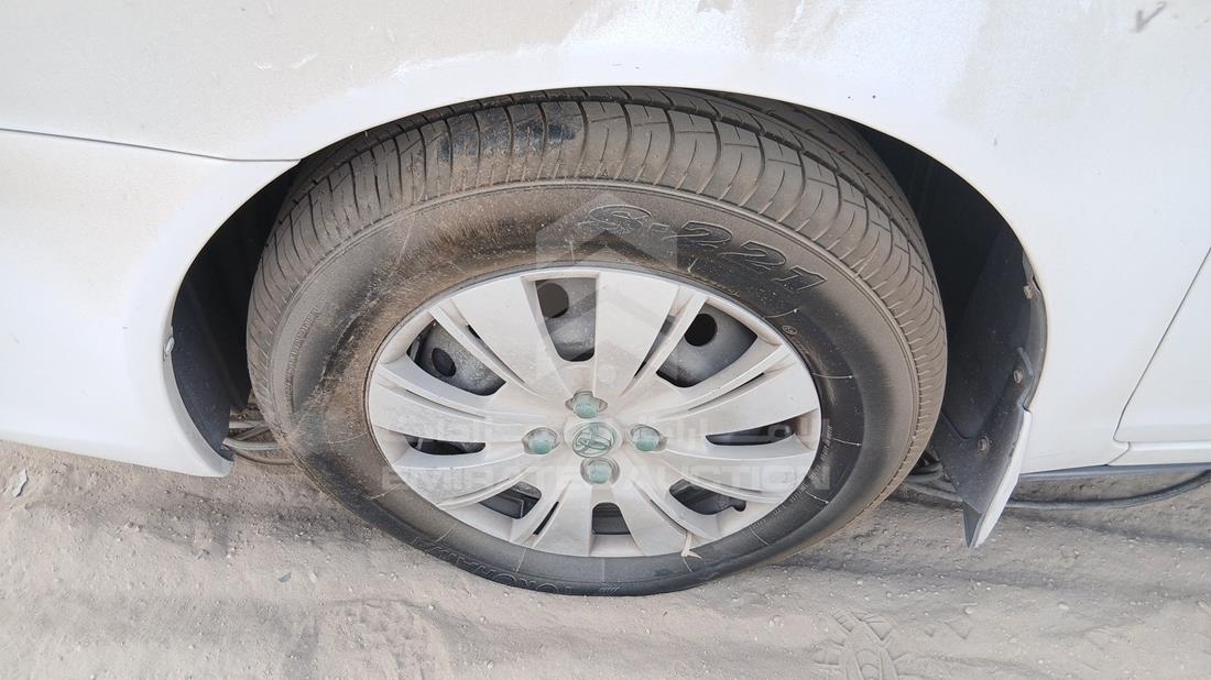 2014 Toyota Camry — Front Left Tyre — Photo 33
