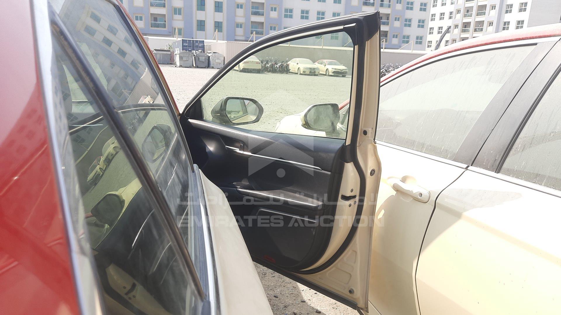 2018 TOYOTA CAMRY VIN: JTNB29HK3J3011986