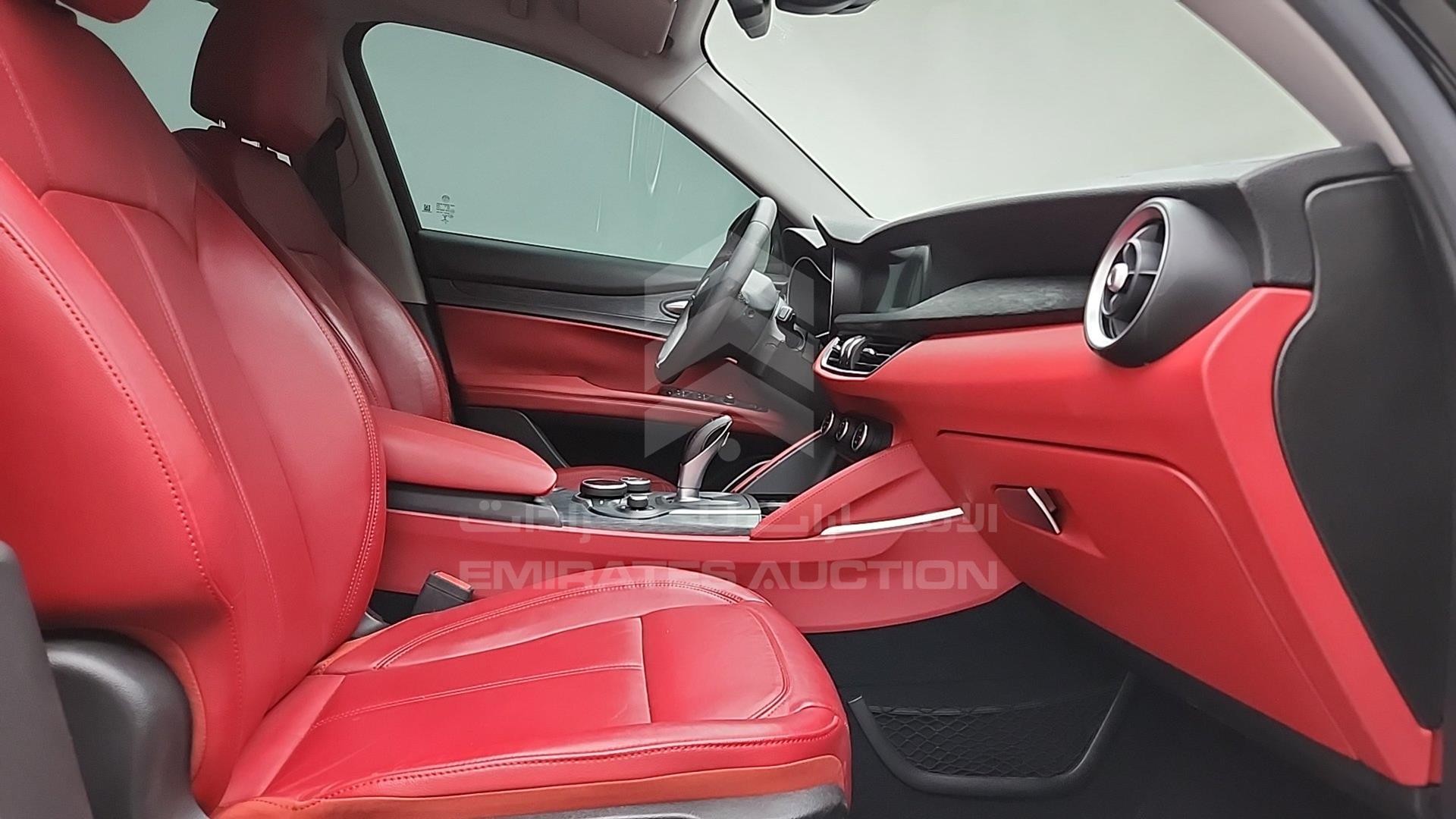 2019 ALFA ROMEO STELVIO VIN: ZASPAHBN4K7C52693