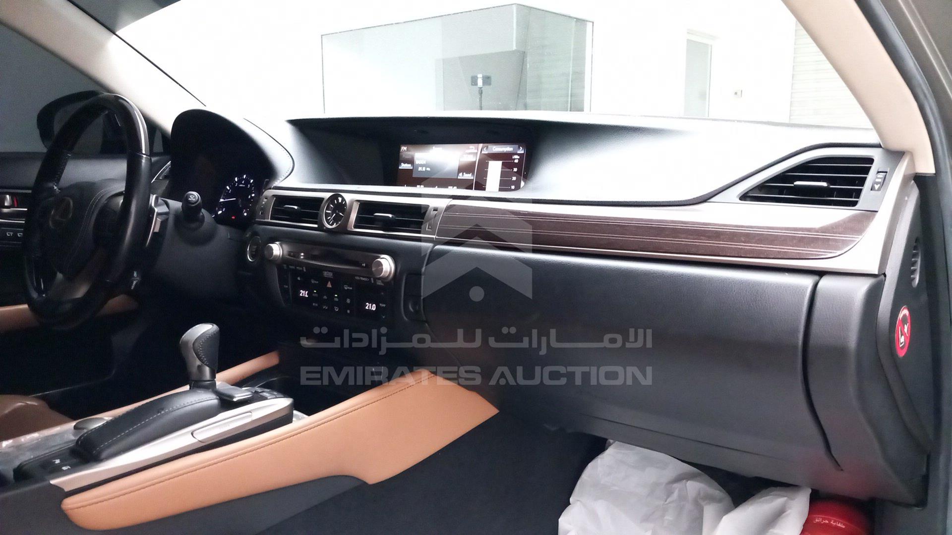 2017 LEXUS GS 350 VIN: JTHBZ1BL0HA009832