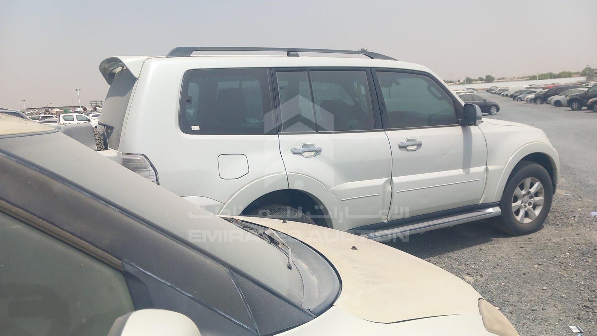 2017 MITSUBISHI PAJERO VIN: JE4MR62N1HJ708367