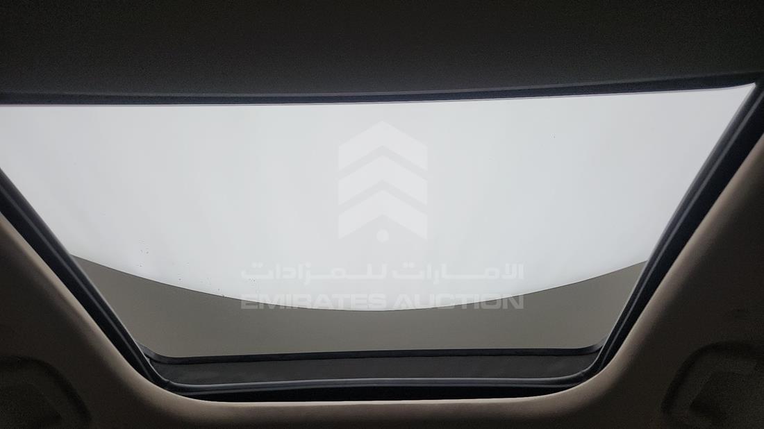 2023 Lincoln Nautilus — Sun Roof View — Photo 23
