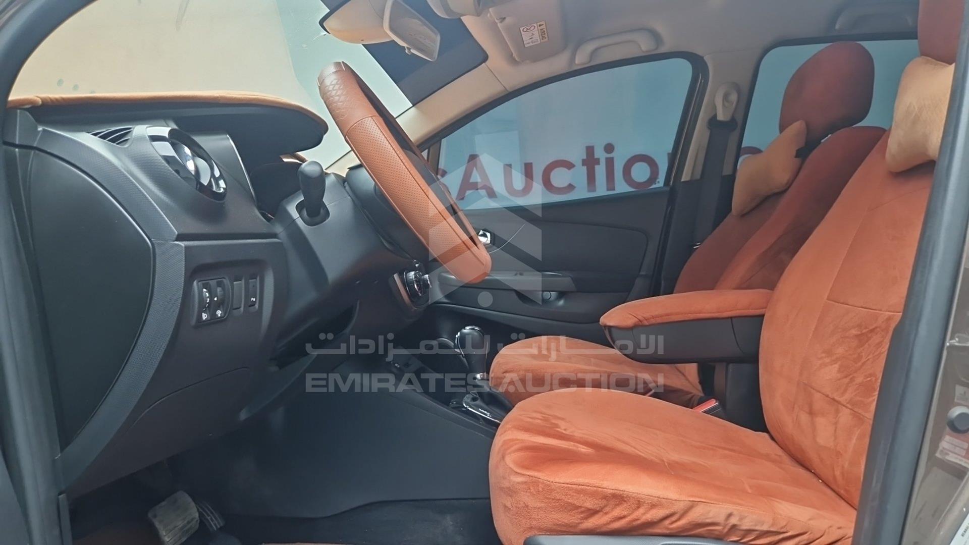 2016 RENAULT CAPTUR VIN: VF12RRHE8GW548059