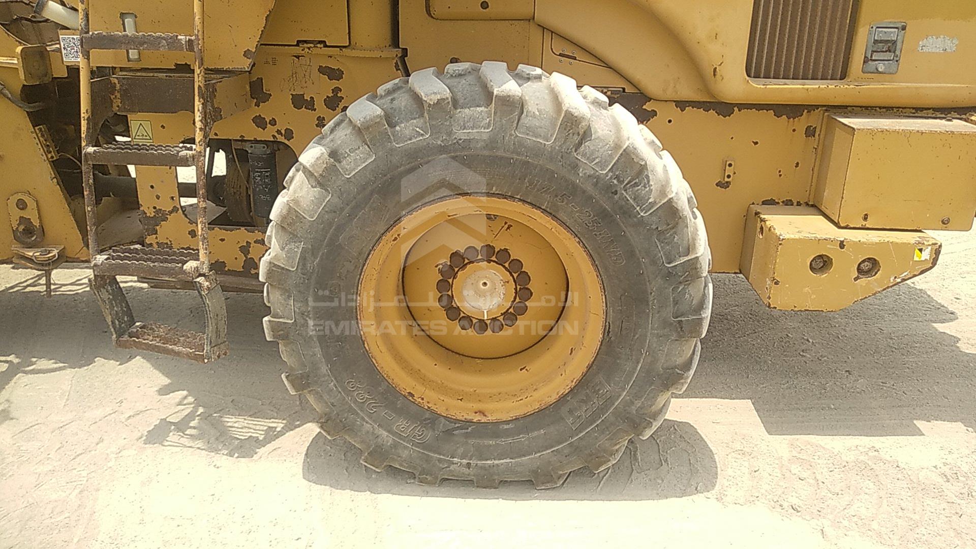 2009 CATERPILLAR 930H VIN: CAT0930HHFTD01030