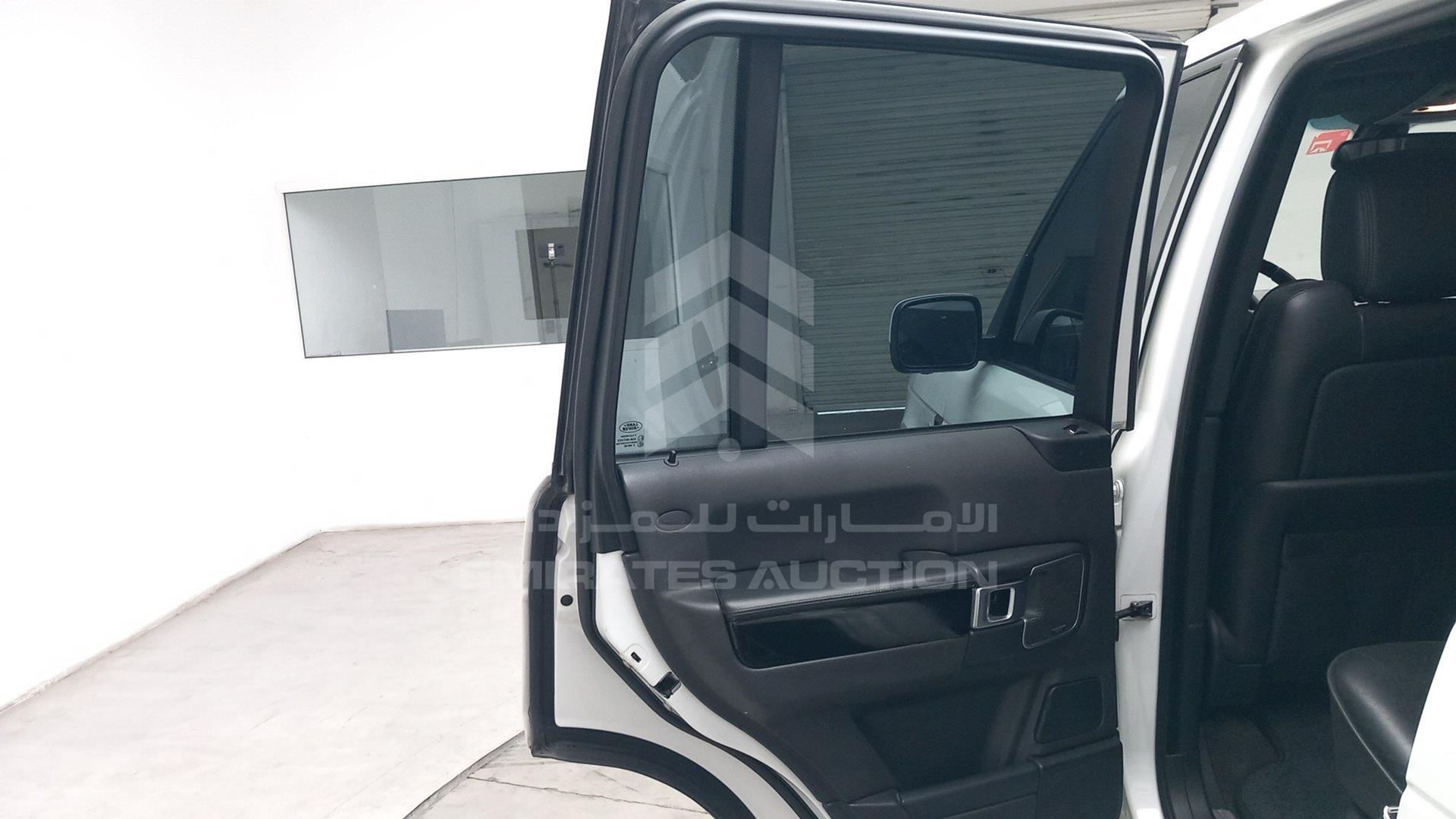 2011 RANGE ROVER VOGUE VIN: SALLMAME4BA346562