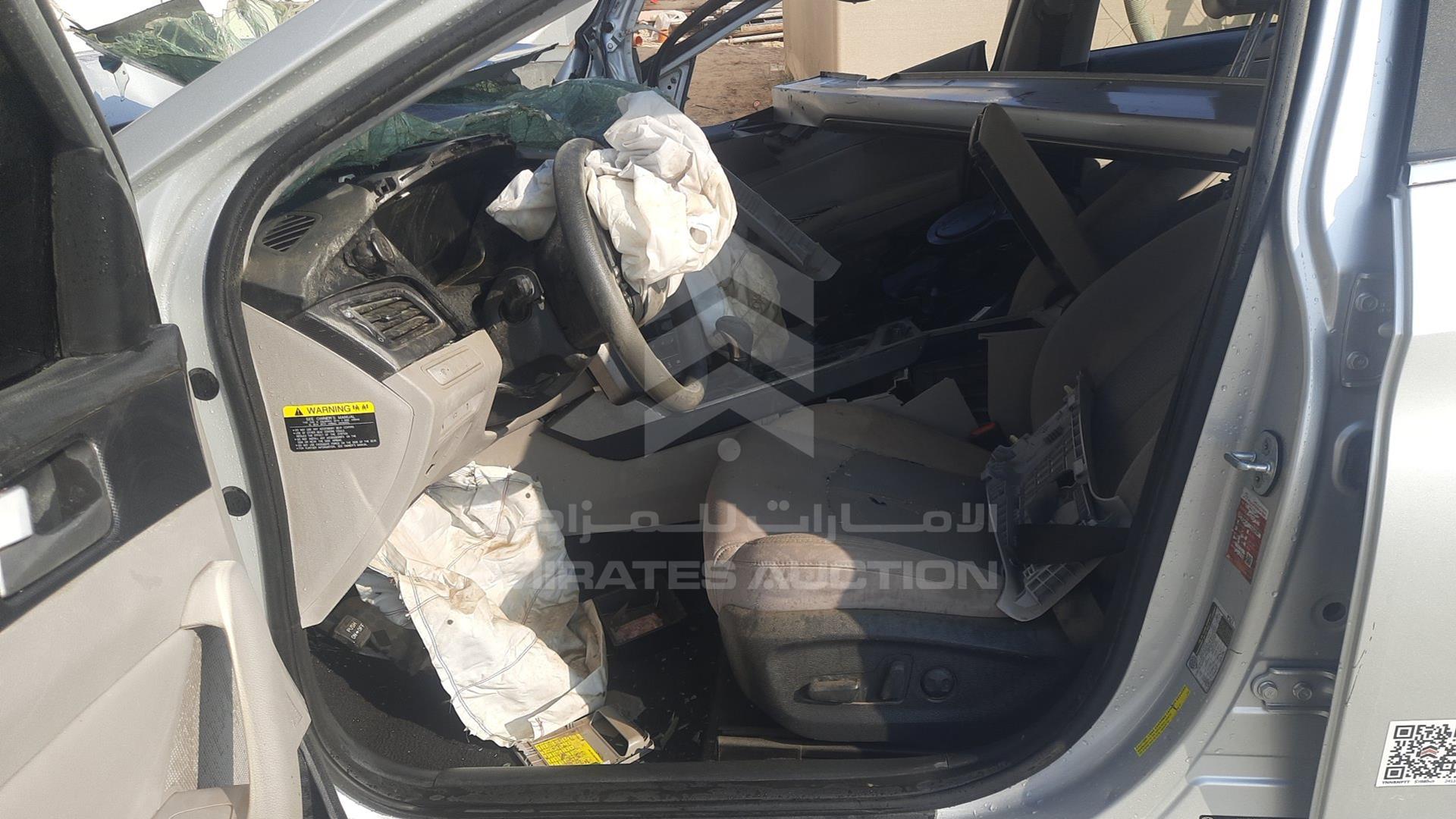 2016 HYUNDAI SONATA VIN: 5NPE34AF4GH278176