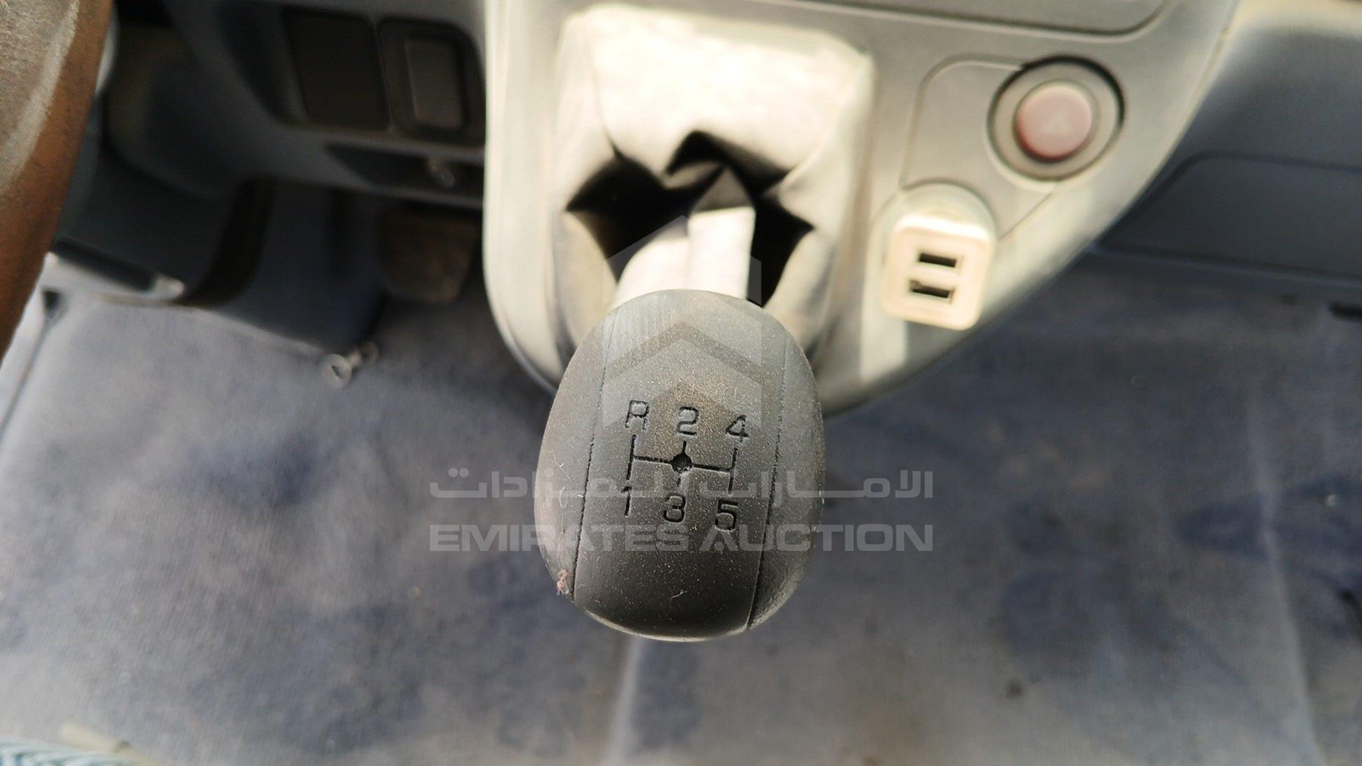 2014 MITSUBISHI CANTER VIN: JL6B6E6P4EK013975