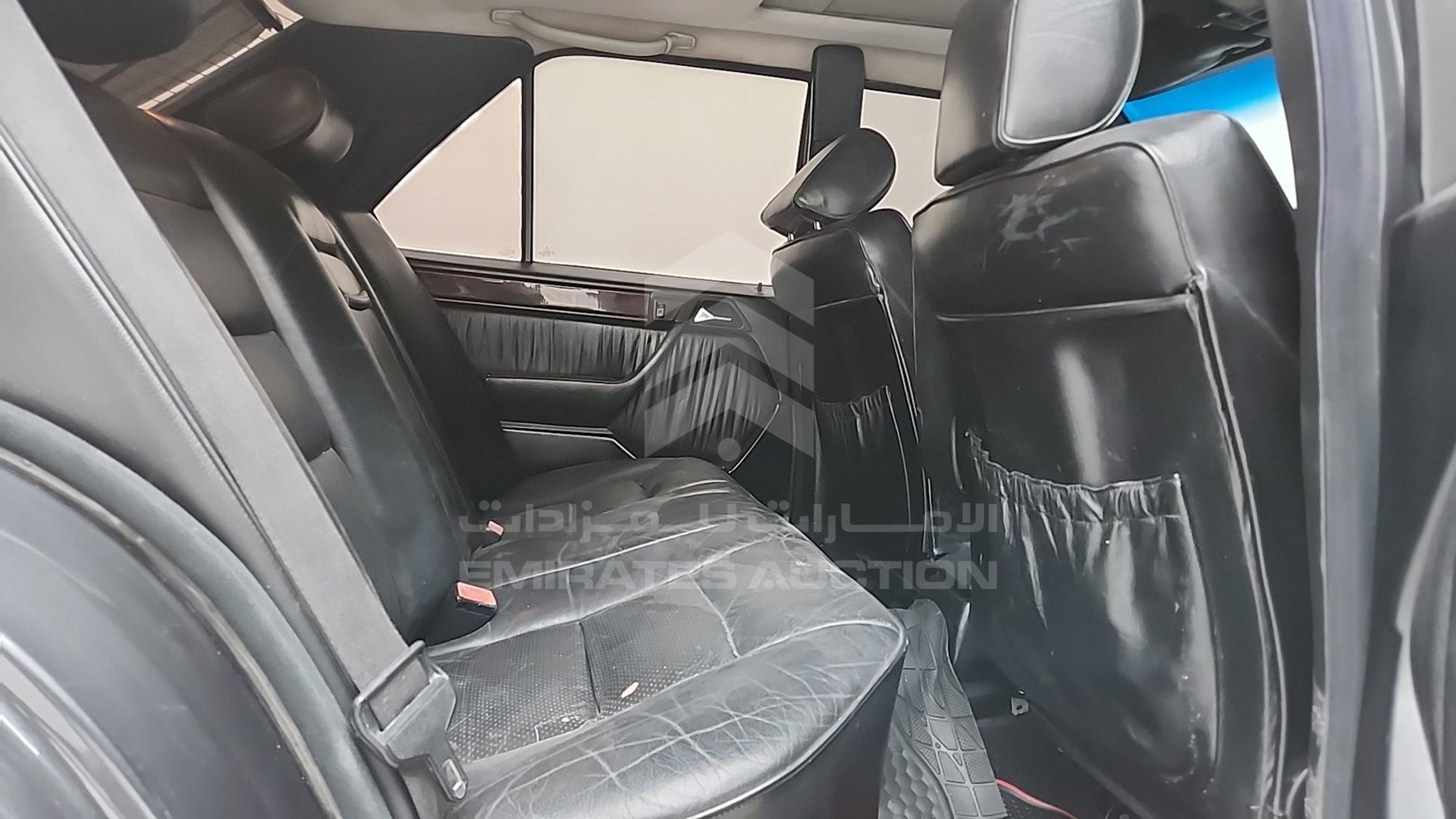 1993 MERCEDES E 500 VIN: WDB1240341B923021