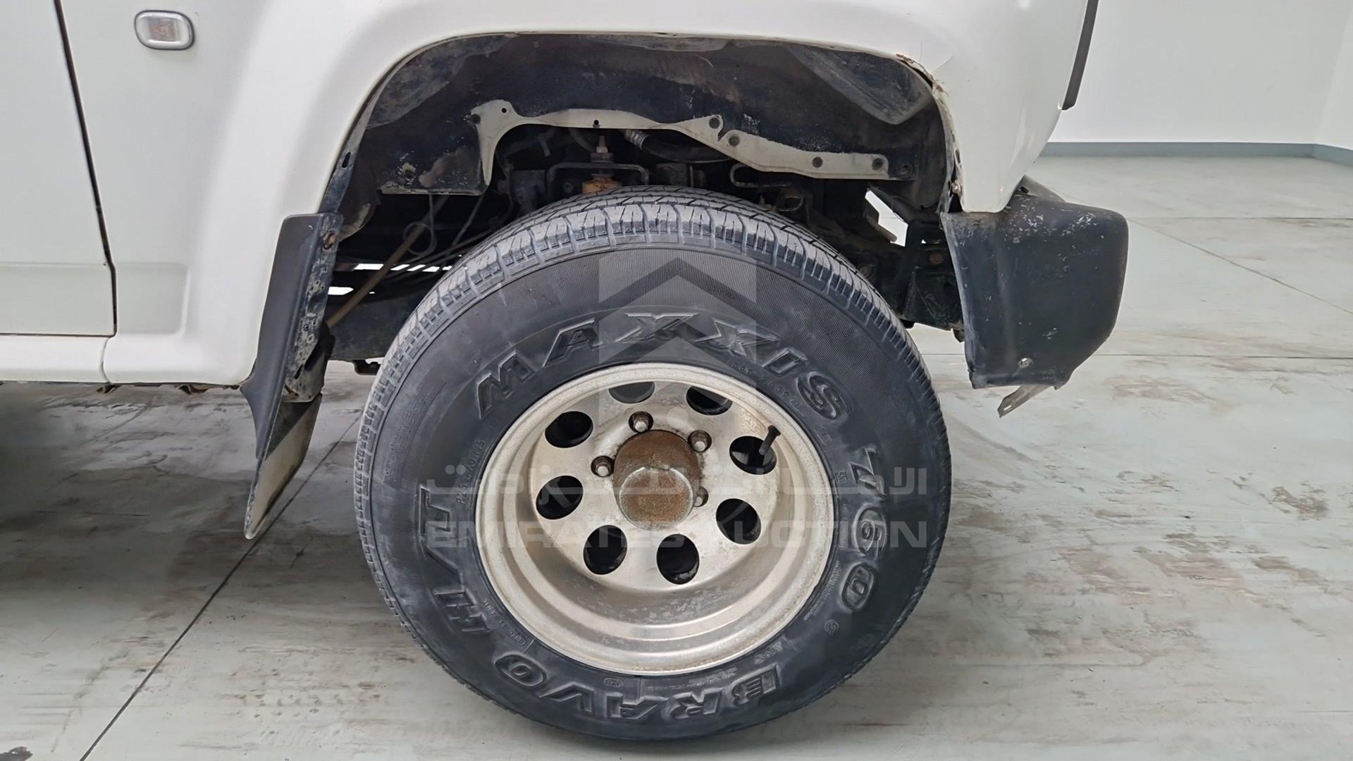 2001 DAIHATSU ROCKY VIN: JD2MF929X11001292