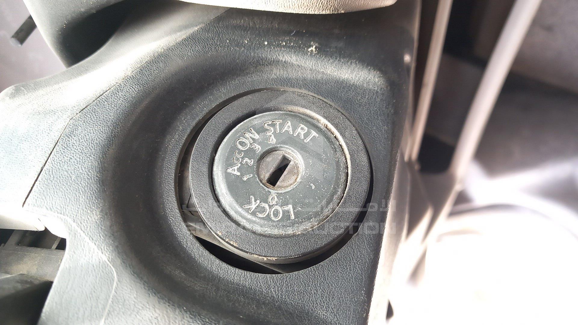 2003 NISSAN SUNNY VIN: JN1EN61S03W059774