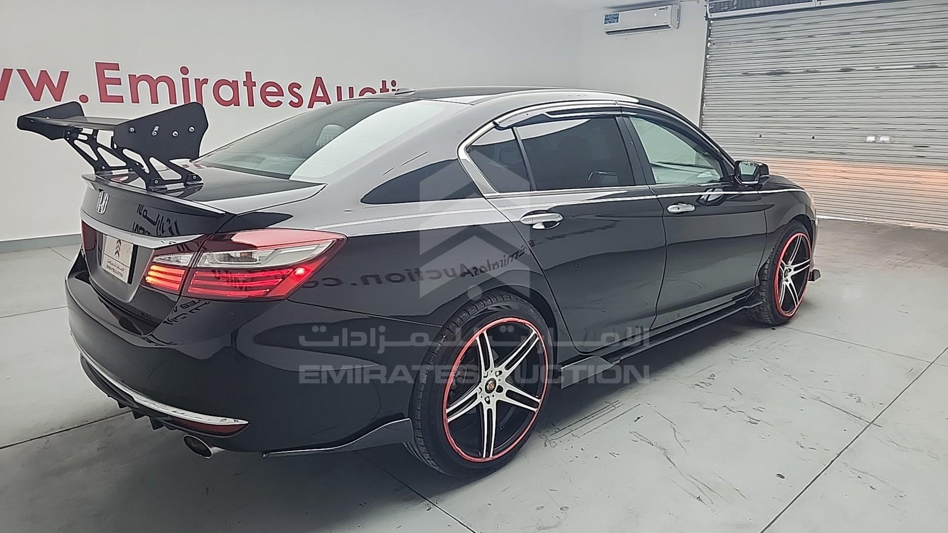 2017 HONDA ACCORD VIN: 1HGCR2F78HA053300