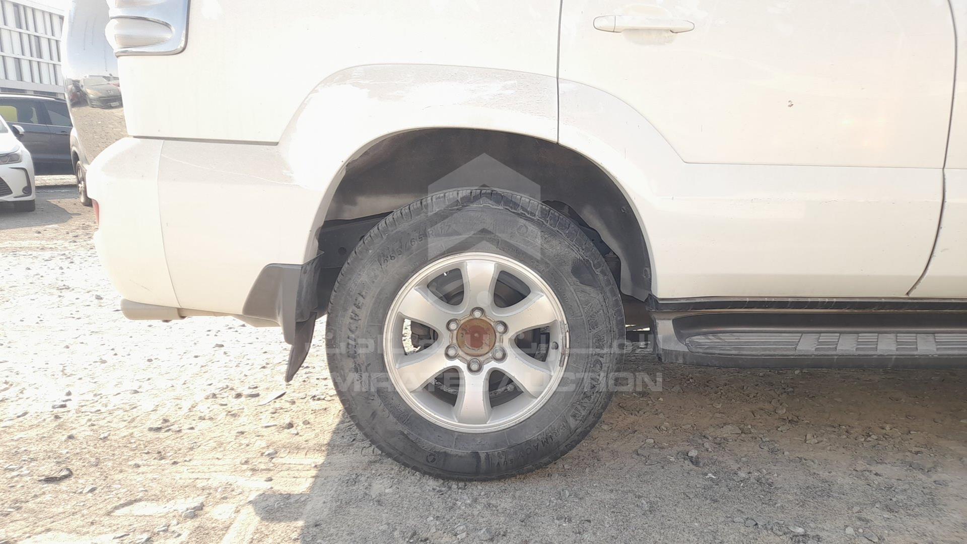 2007 TOYOTA PRADO VIN: JTEBU25J275071560