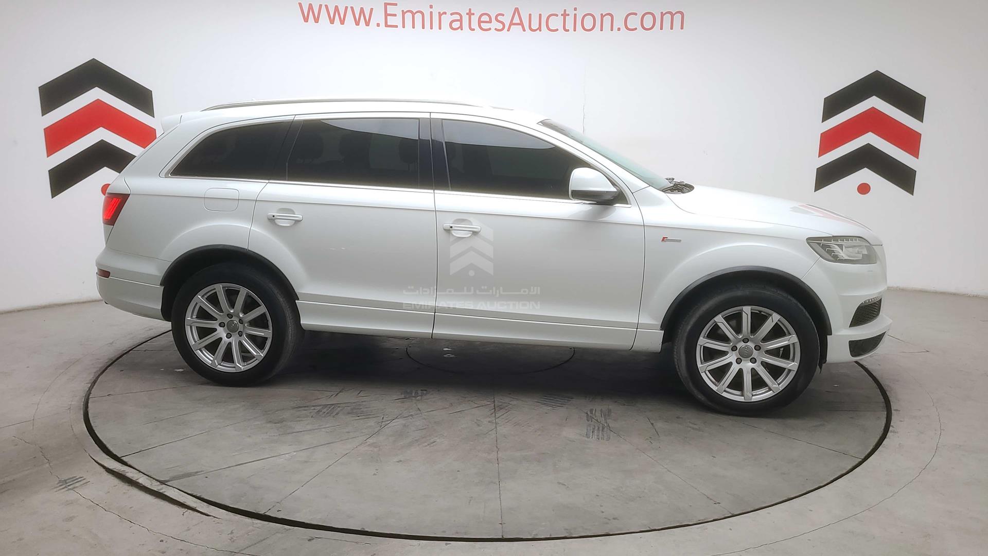 2013 AUDI Q7 VIN: WA1AGDFE2DD004733