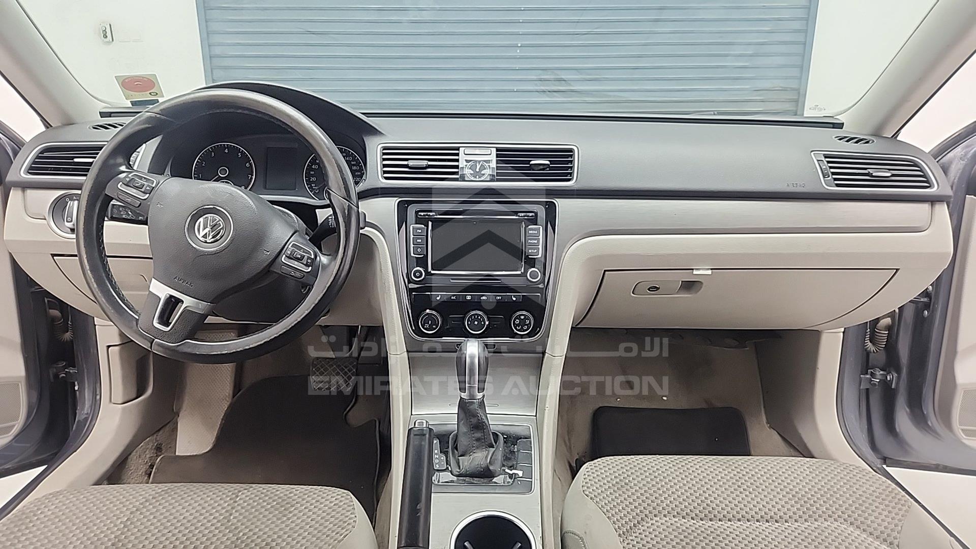 2015 VOLKSWAGEN PASSAT VIN: WVWBR7A3XFC061072