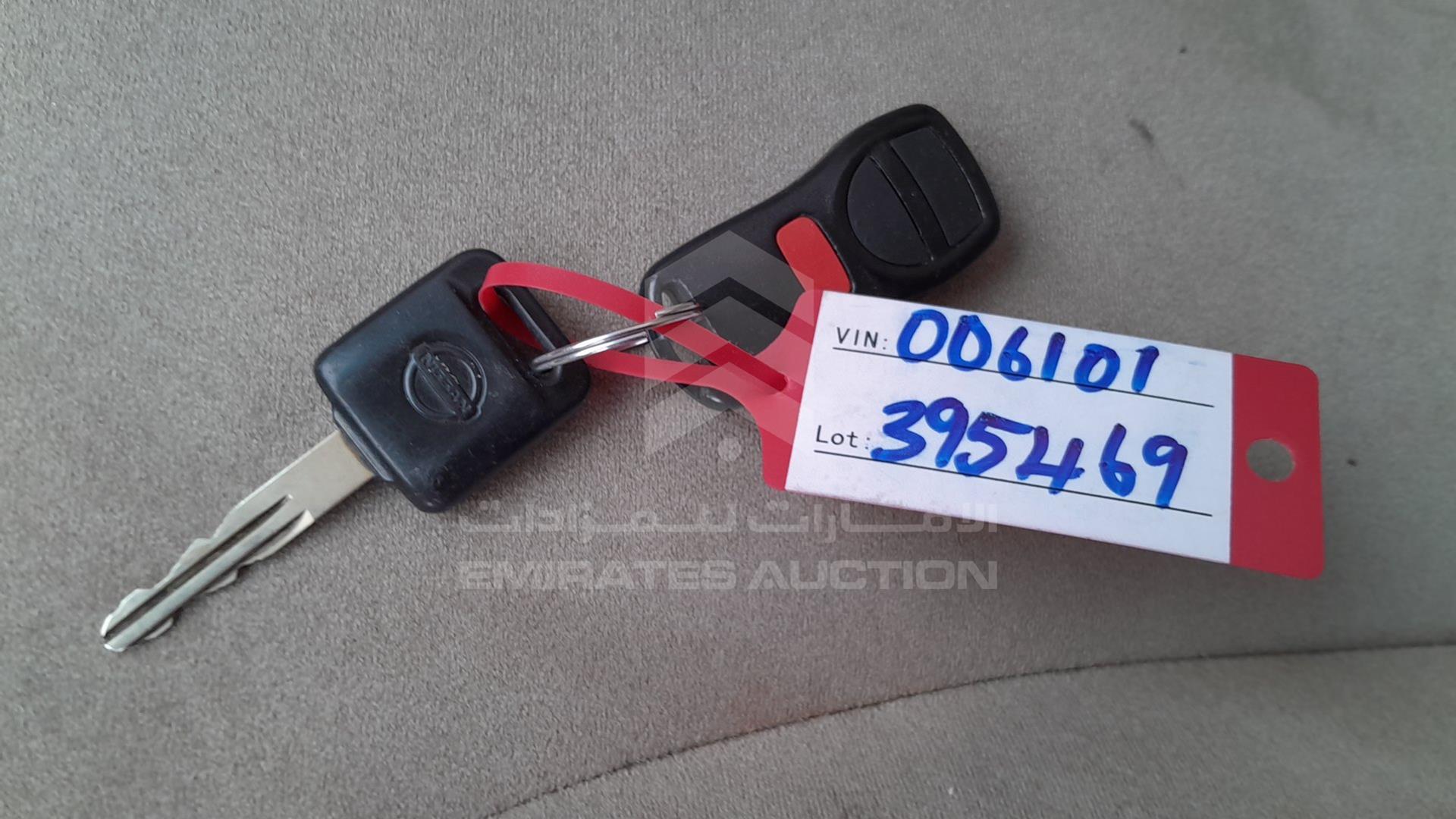 2007 NISSAN TIIDA VIN: JN1CC13C77T006101