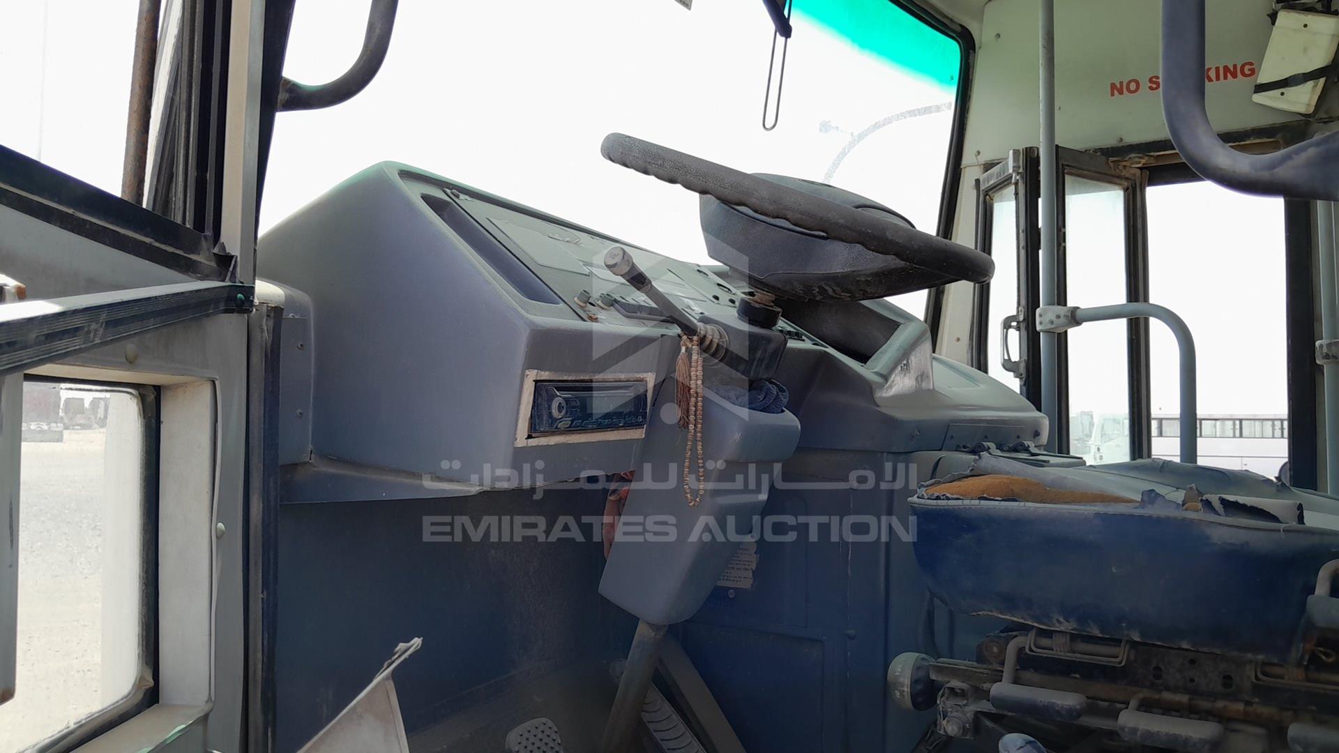 2016 TATA BUS VIN: MAT449253G0L01644