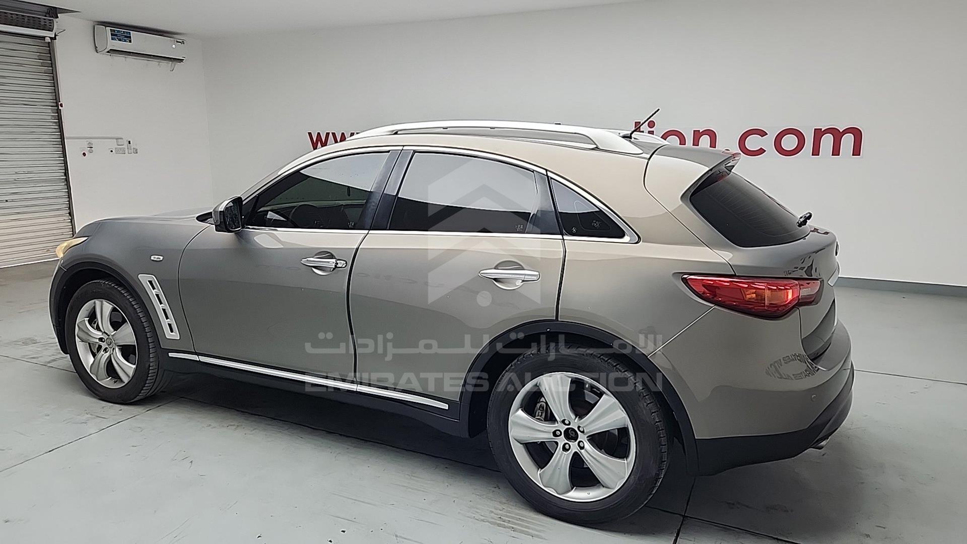 2009 INFINITI FX 35 VIN: JNRAS15Y49M502177