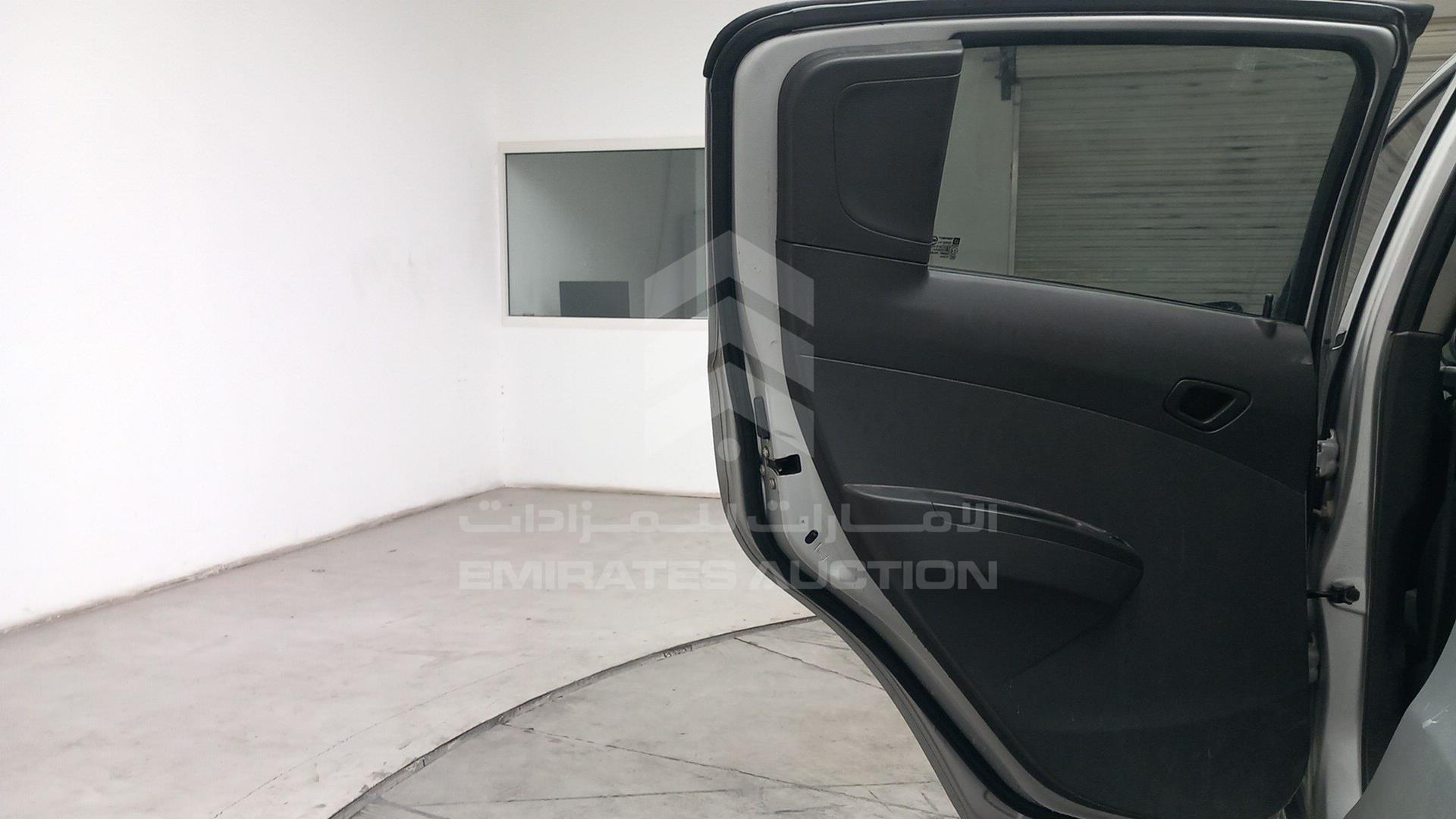 2015 CHEVROLET SPARK VIN: KL1CJ6B18FC704996