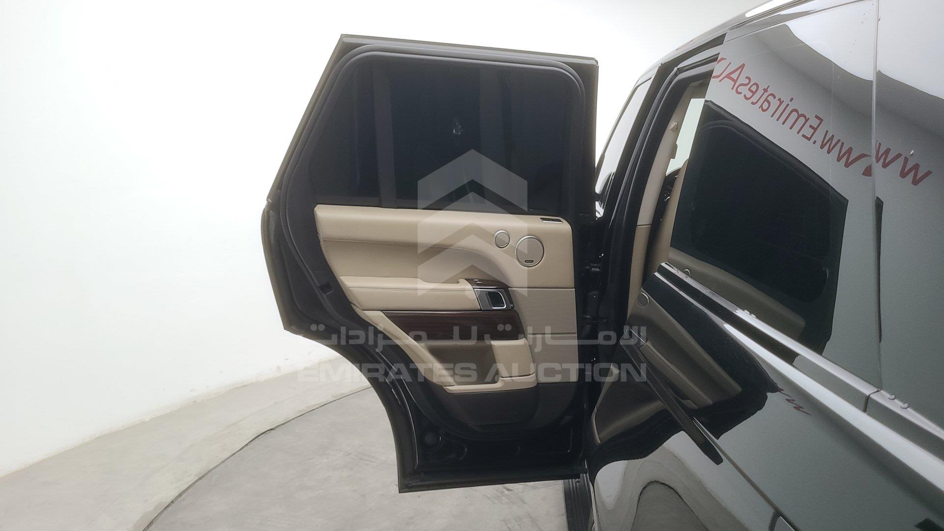 SALGA2EF5FA224915 - 2015 Range Rover Vogue - #428794