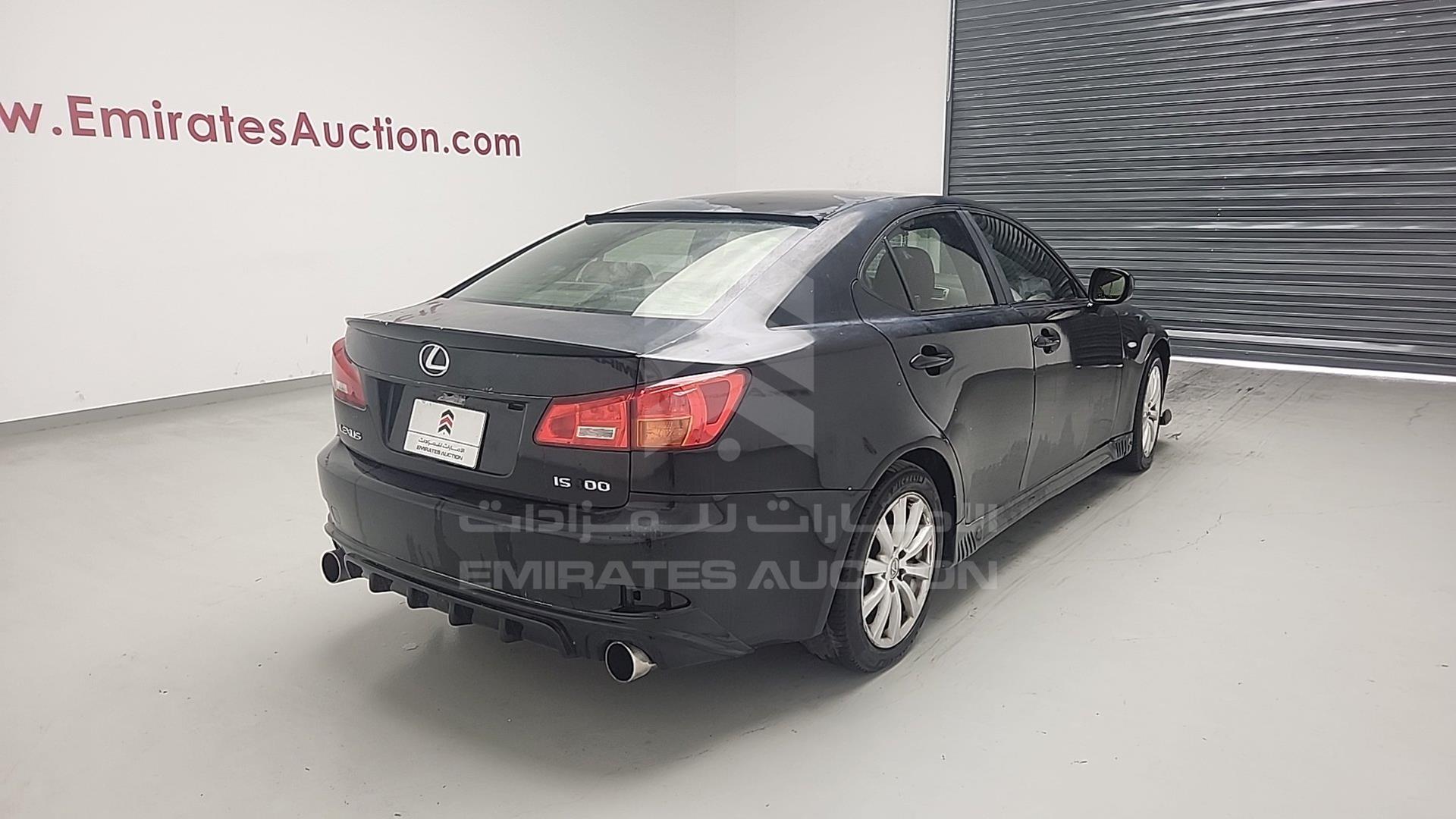 2008 LEXUS IS300 VIN: JTHBG262682009552