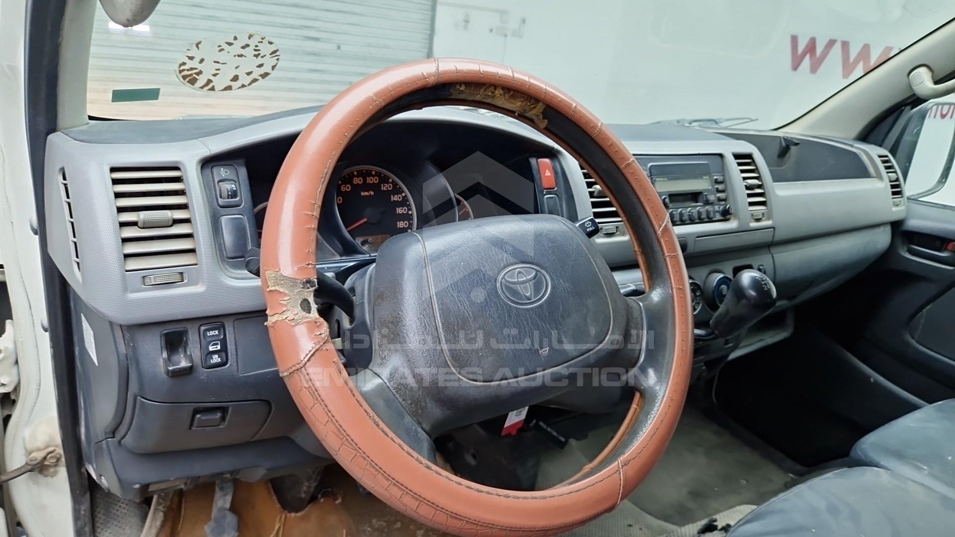 2010 TOYOTA HIACE VIN: JTGJX02P9A0030368