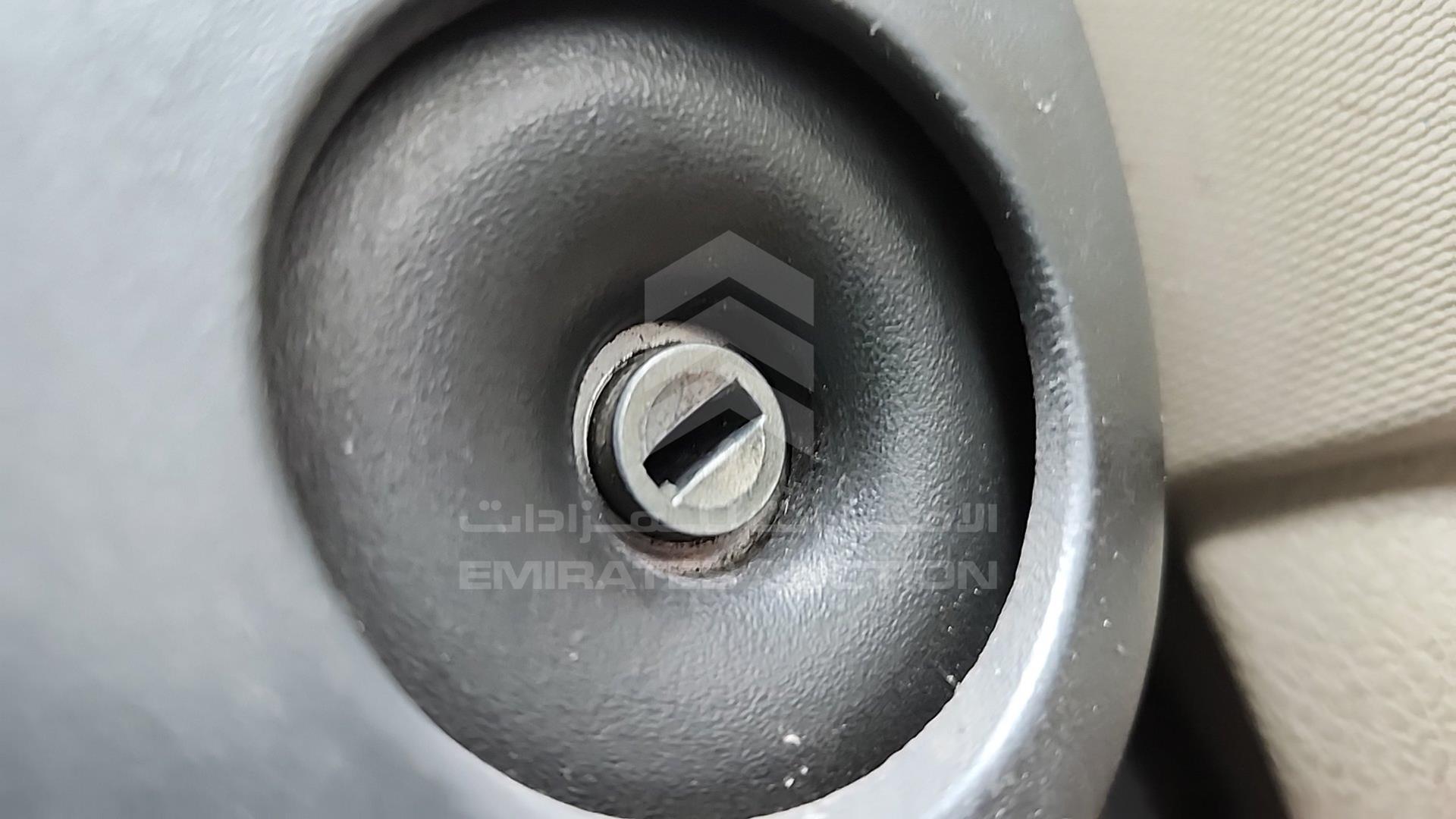 2017 RENAULT SYMBOL VIN: VF14SRAB7HT507020