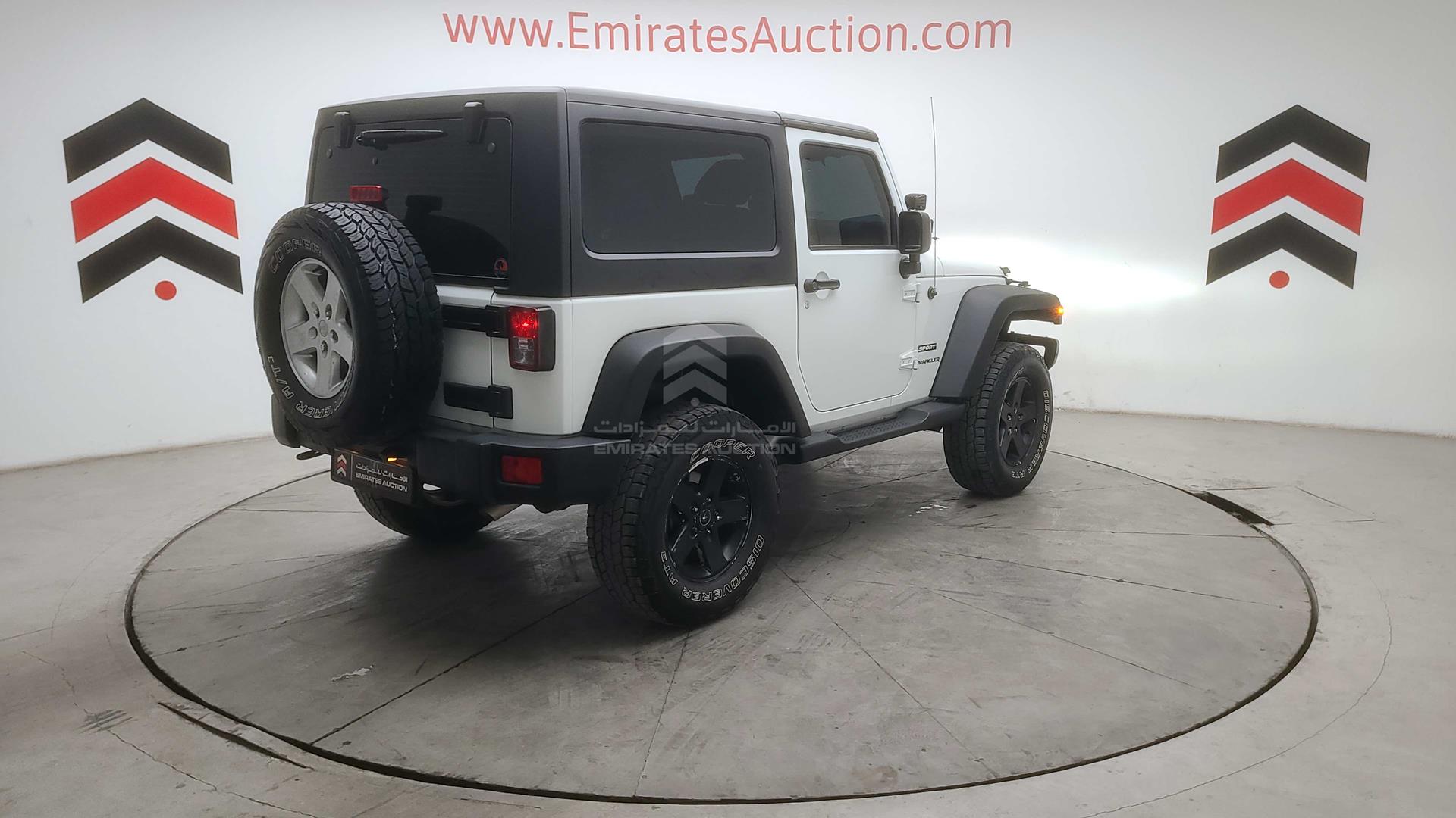 2016 JEEP WRANGLER / VIN: 1C4BJWAGXGL165244