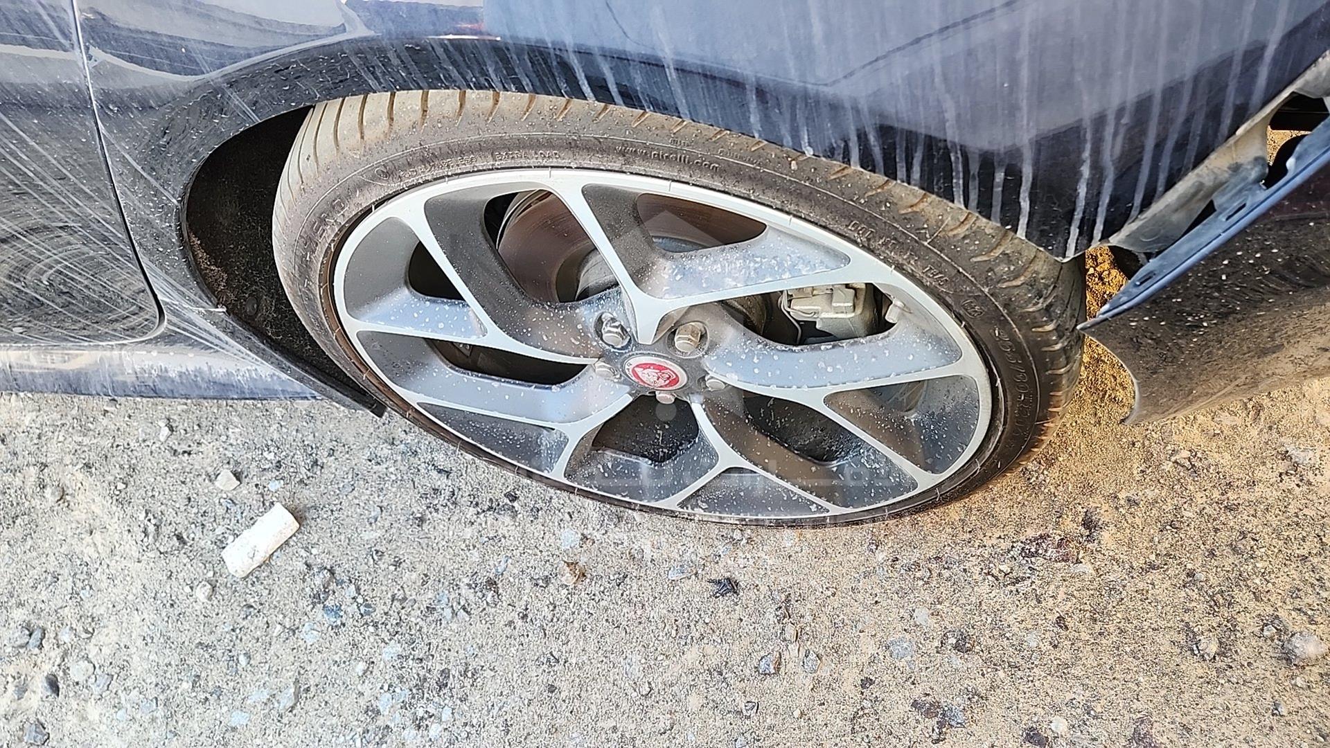 2020 JAGUAR XE VIN: SAJAB4BX2LCP65943
