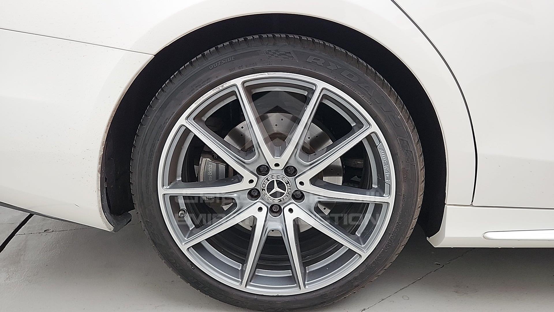 2018 MERCEDES S 560 VIN: WDDUG8DB9JA411664