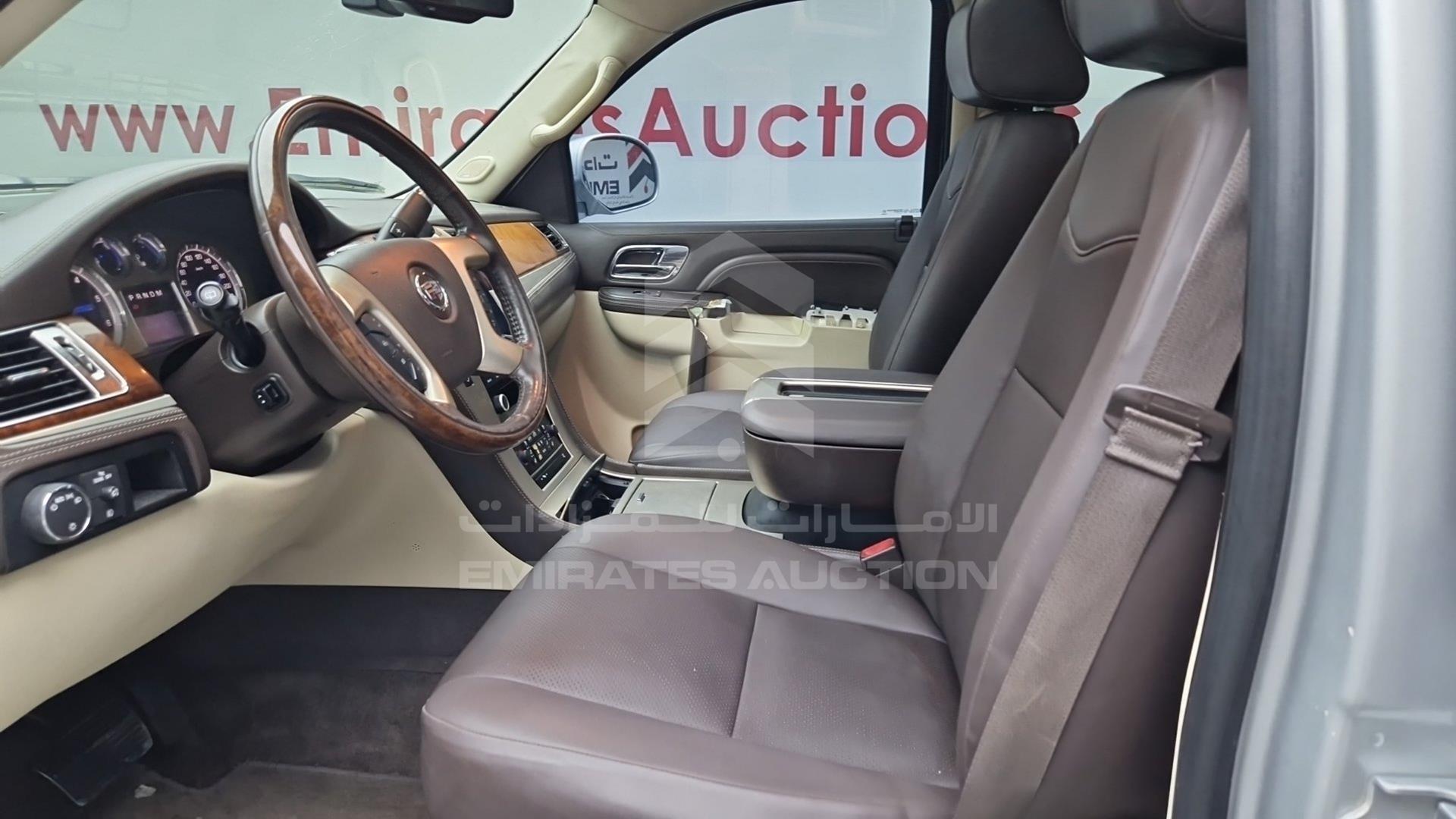 2014 CADILLAC ESCALADE VIN: 1GYS47EF0ER112197