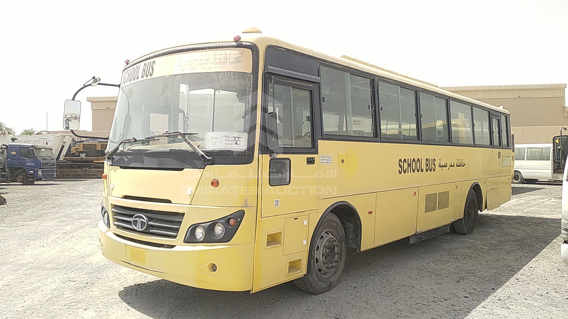 2014 TATA LPO1618 VIN: MAT449253E0L00981