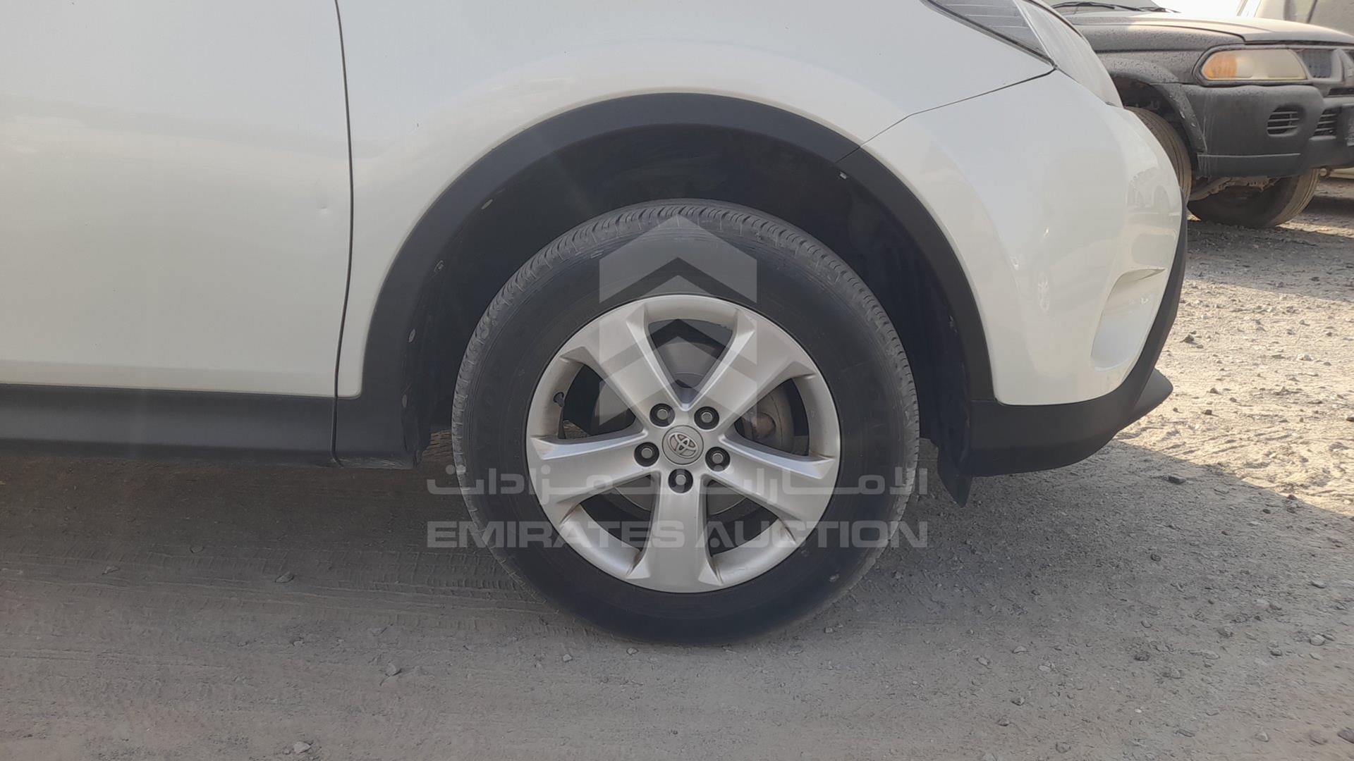2014 TOYOTA RAV-4 VIN: JTMBF9EV4ED074909