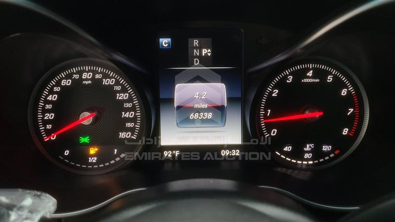 WDDWJ4JB4HF383700 Auction: EmiratesAuction Lot: 406062 WDDWJ4JB4HF383700 Mercedes C 300 2017 BLUE Photo 3