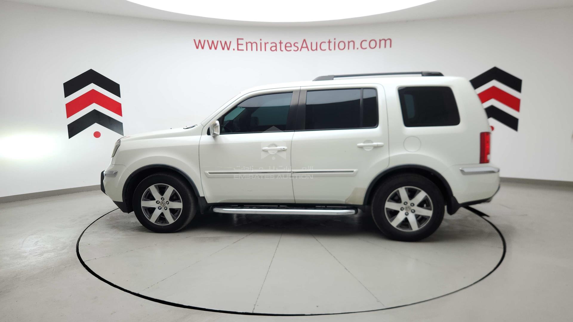 2015 HONDA PILOT VIN: 5FNYF4881FB701658