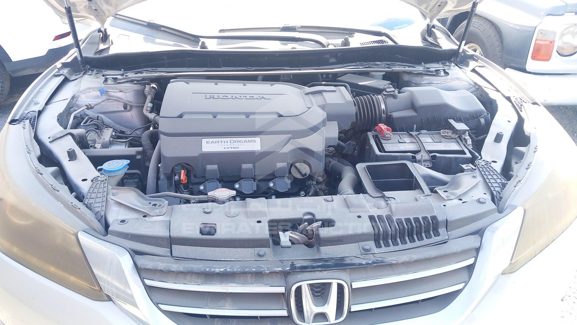 2013 HONDA ACCORD VIN: 1HGCR3F87DA047156