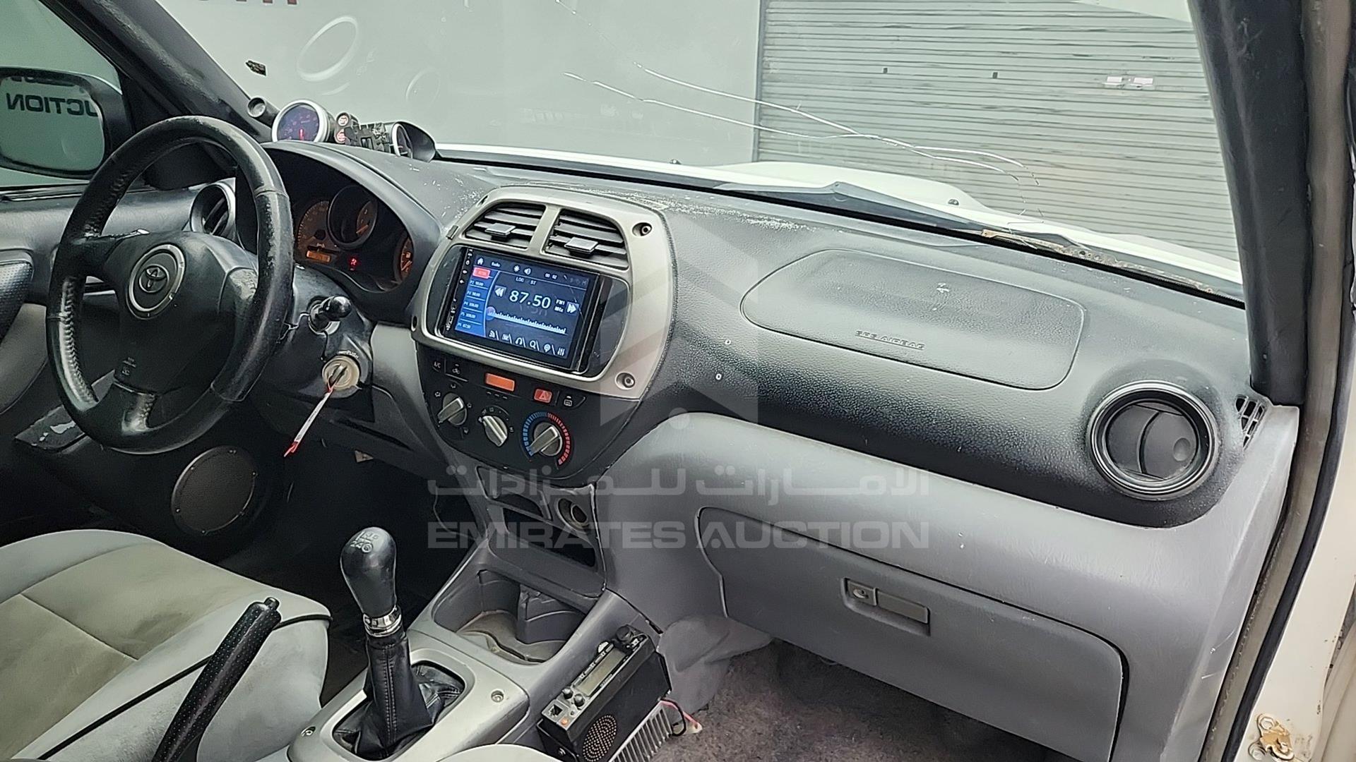 2001 TOYOTA RAV-4 VIN: JTEYH20V410010014