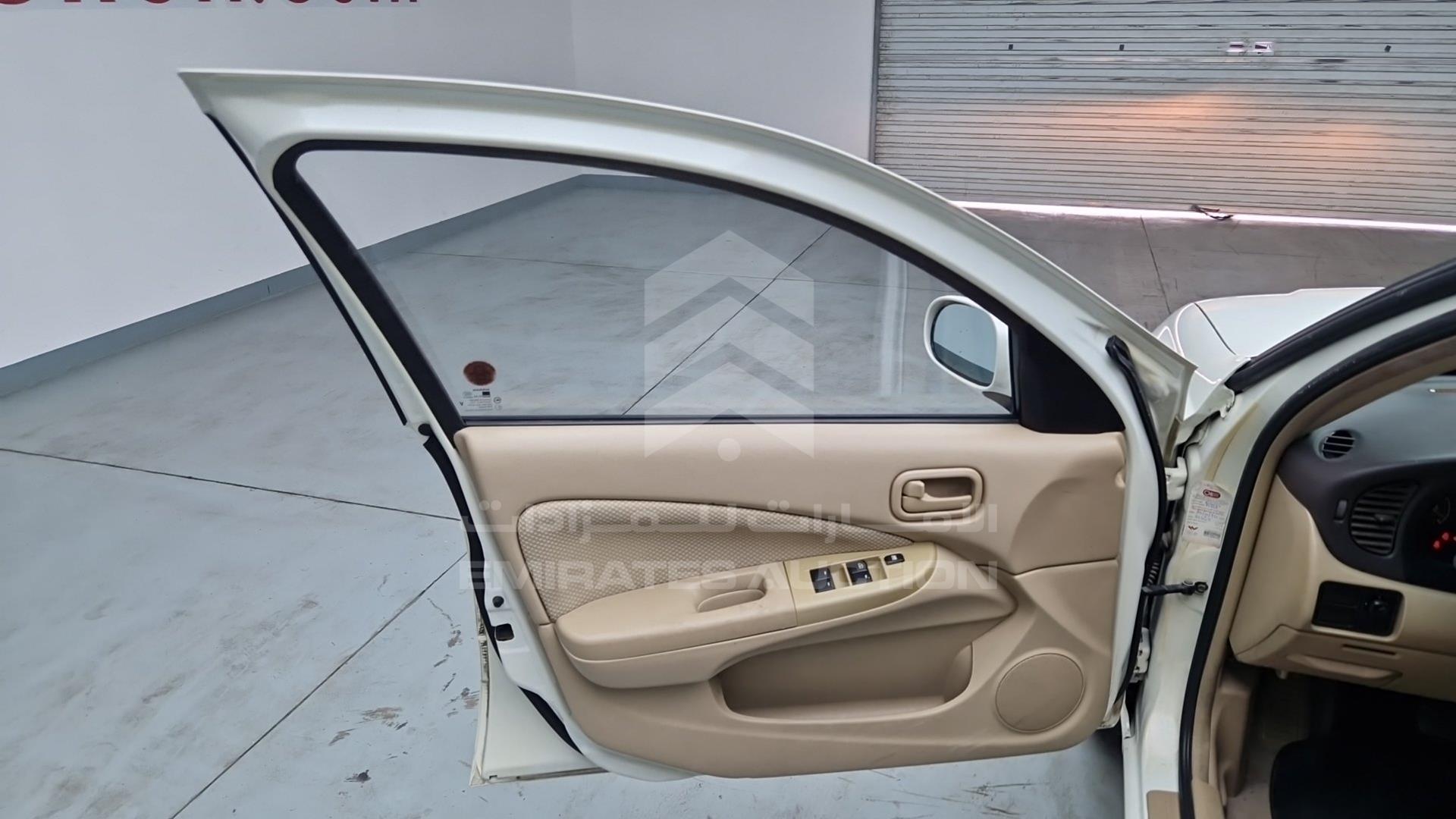 2009 NISSAN SUNNY VIN: KNMCC42H09P740649
