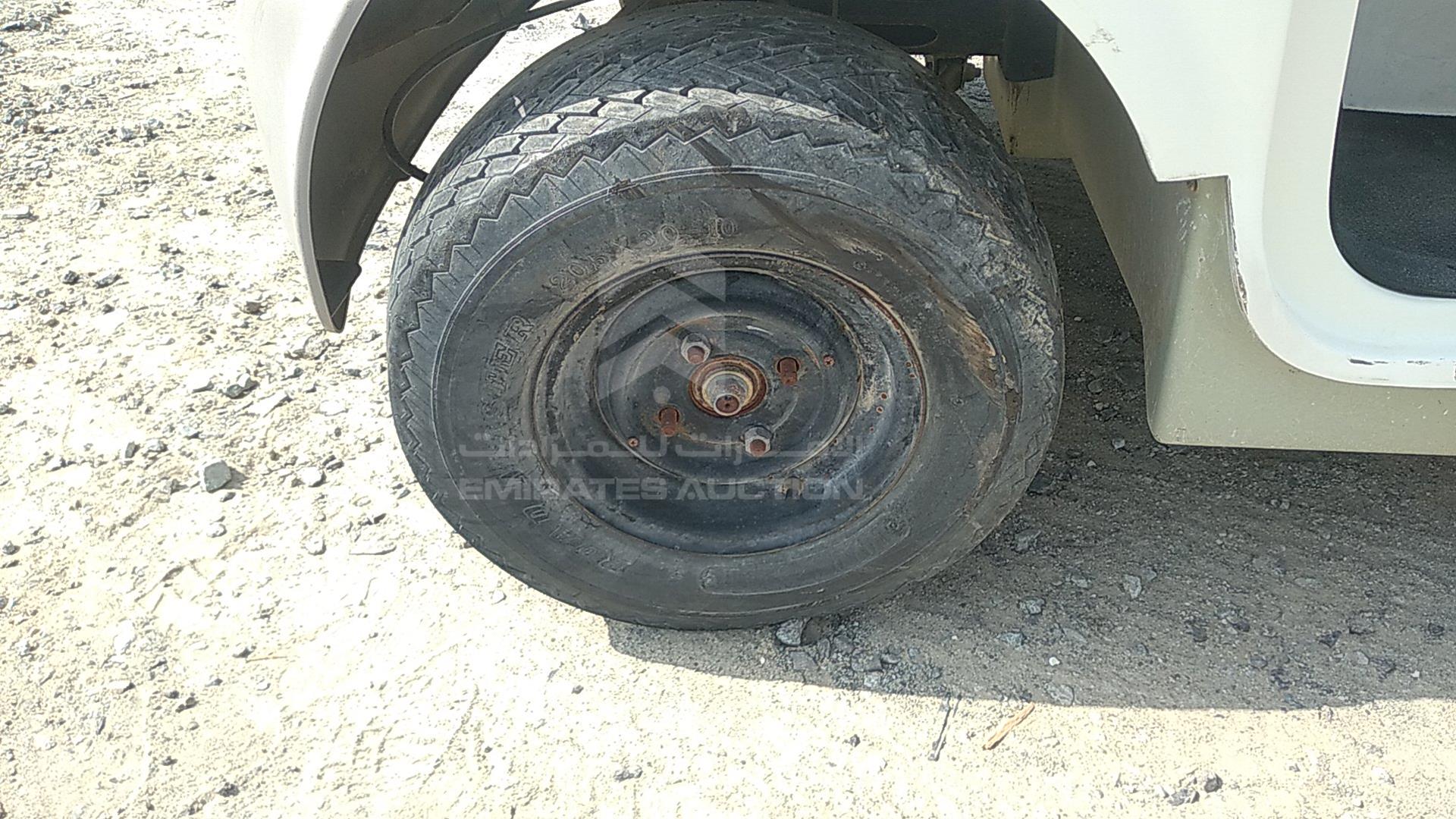 0 GOLF CART --- VIN: 2BWEC1418XS020273