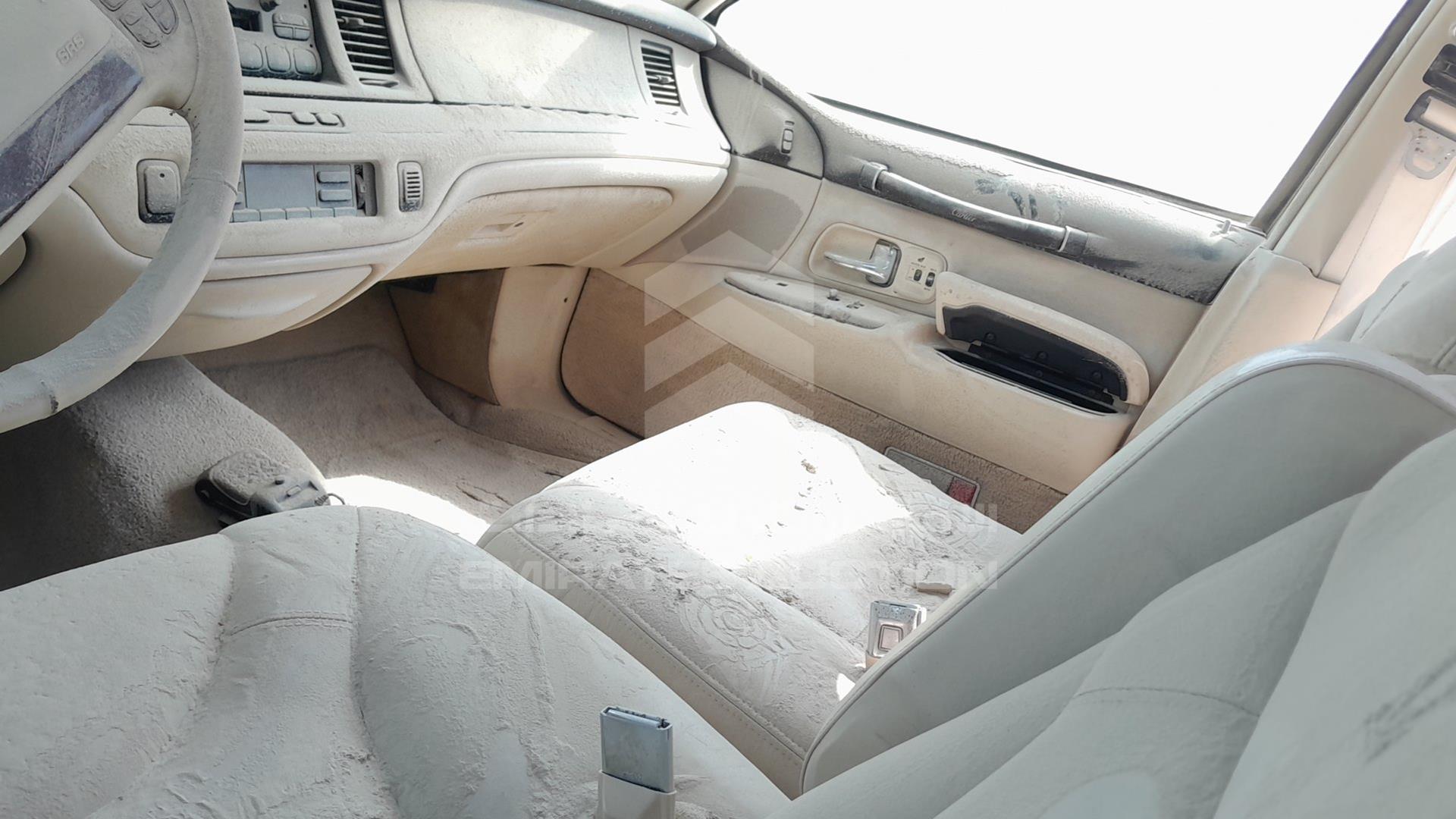 1995 LINCOLN TOWN VIN: 1LNLM83W5SY653293