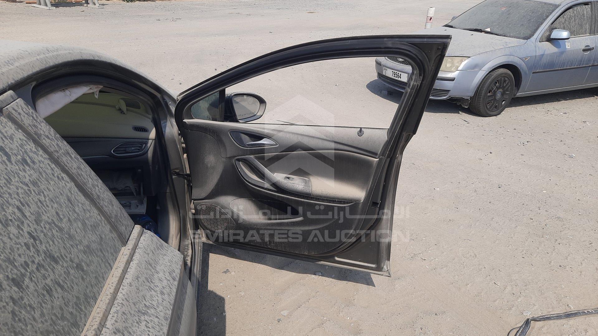 2021 OPEL ASTRA VIN: W0VBE6EC5MG007058