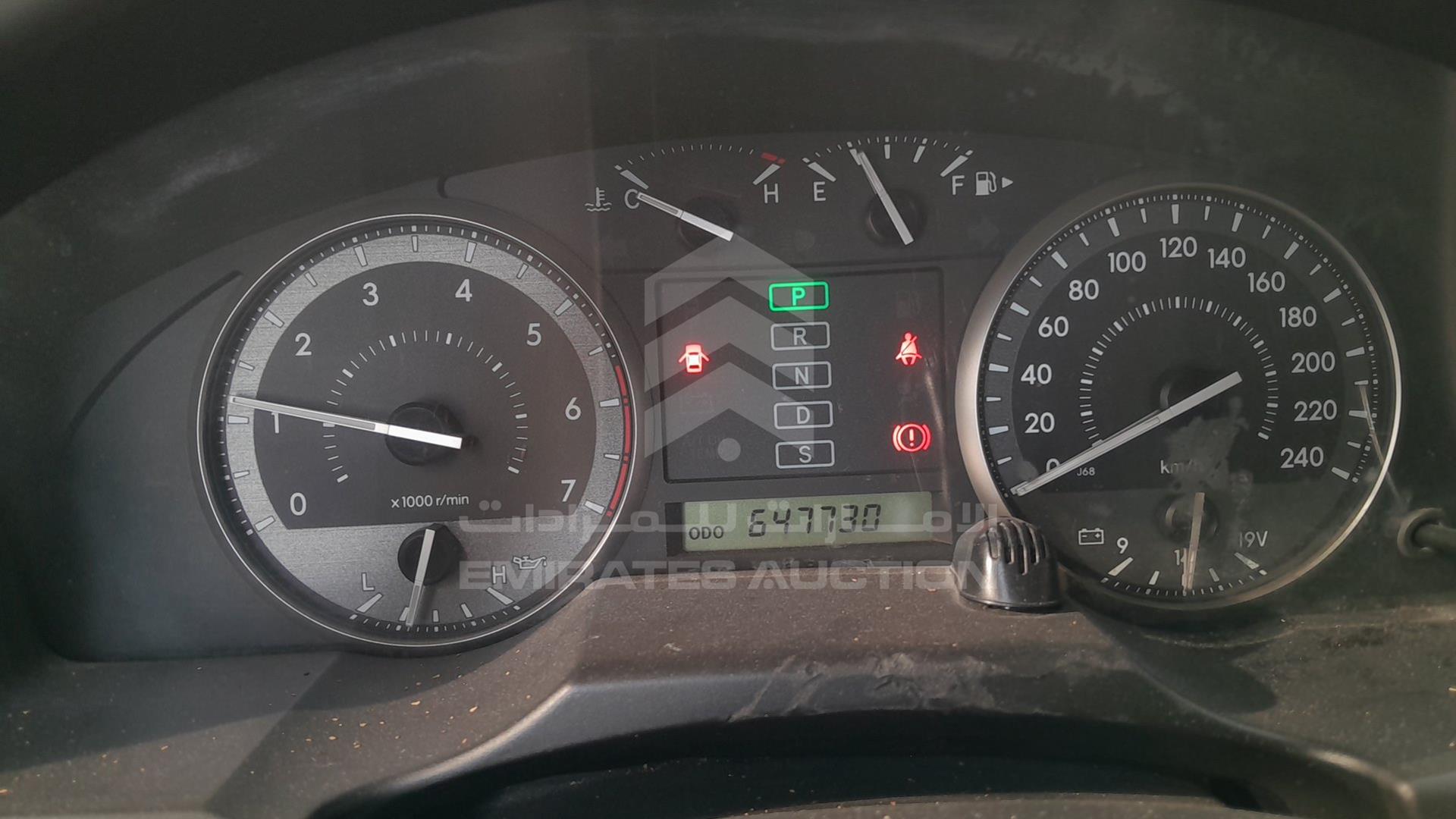 2010 TOYOTA LAND CRUISER VIN: JTMHT09J8A5066676