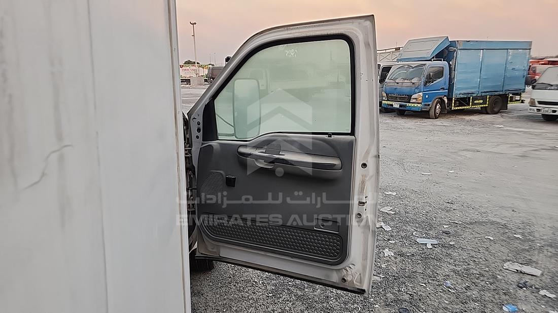 2003 Ford F 350 — Front Right Door — Photo 20