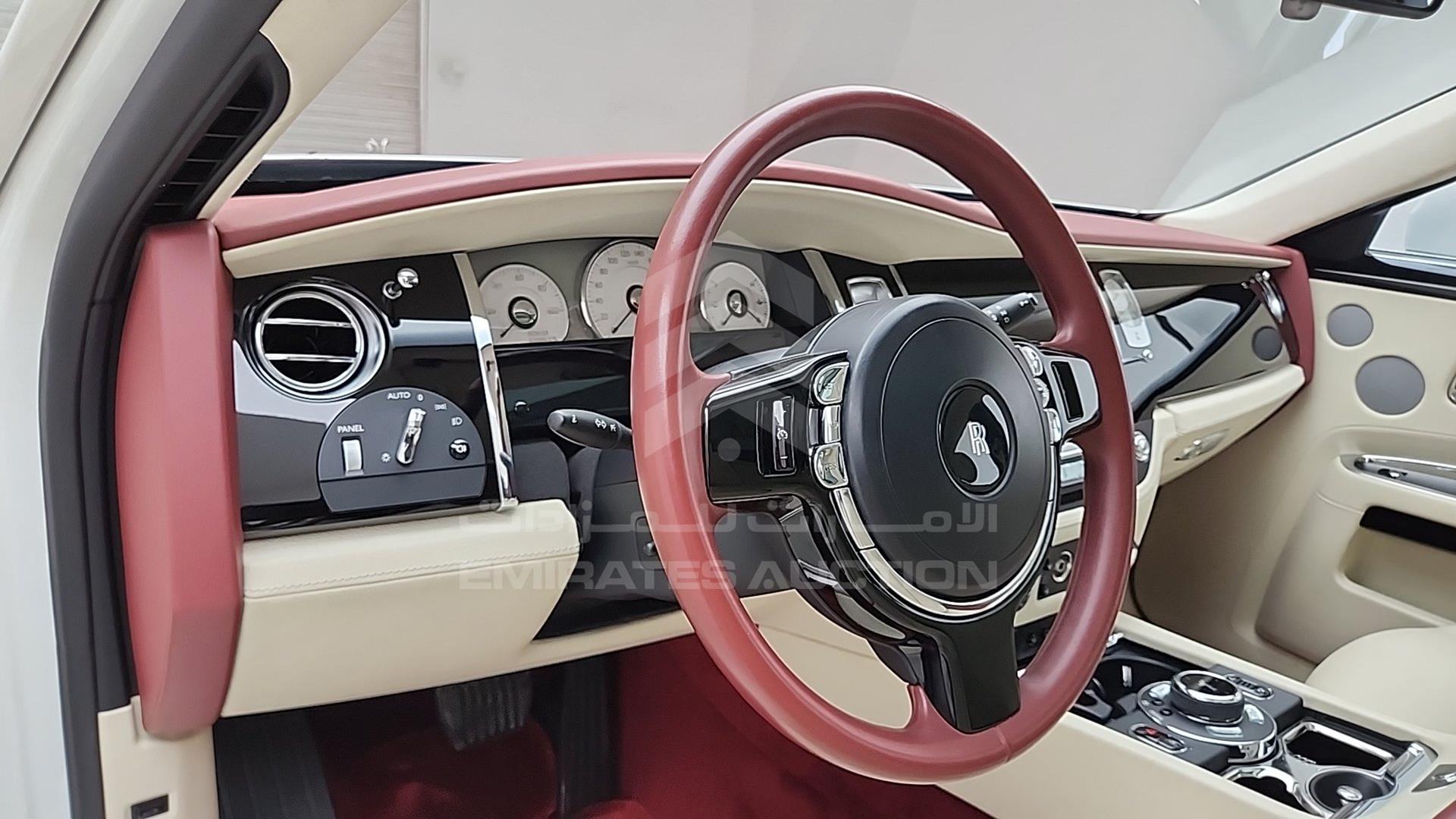 2016 ROLLS-ROYCE GHOST VIN: SCA664S09GUX41870