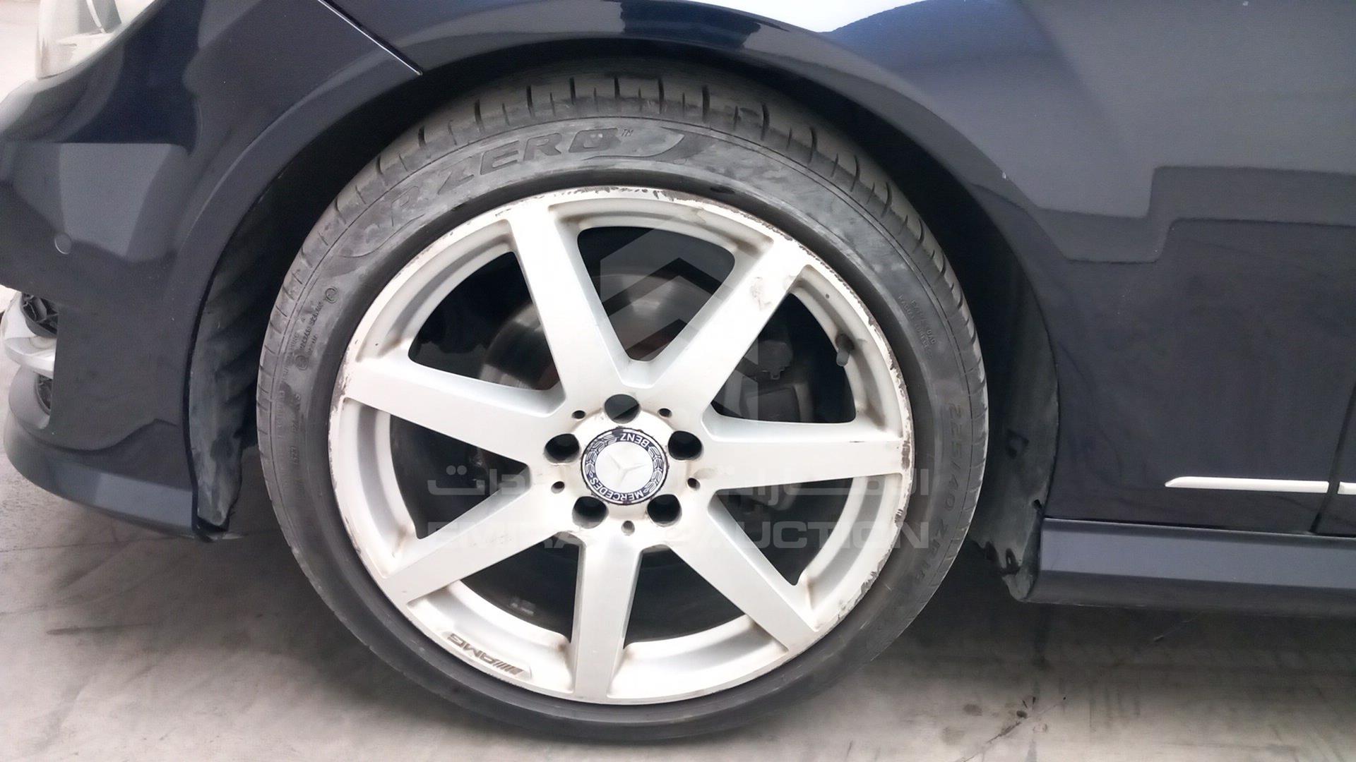 2014 MERCEDES C 200 VIN: WDDGF4JB2EA897432