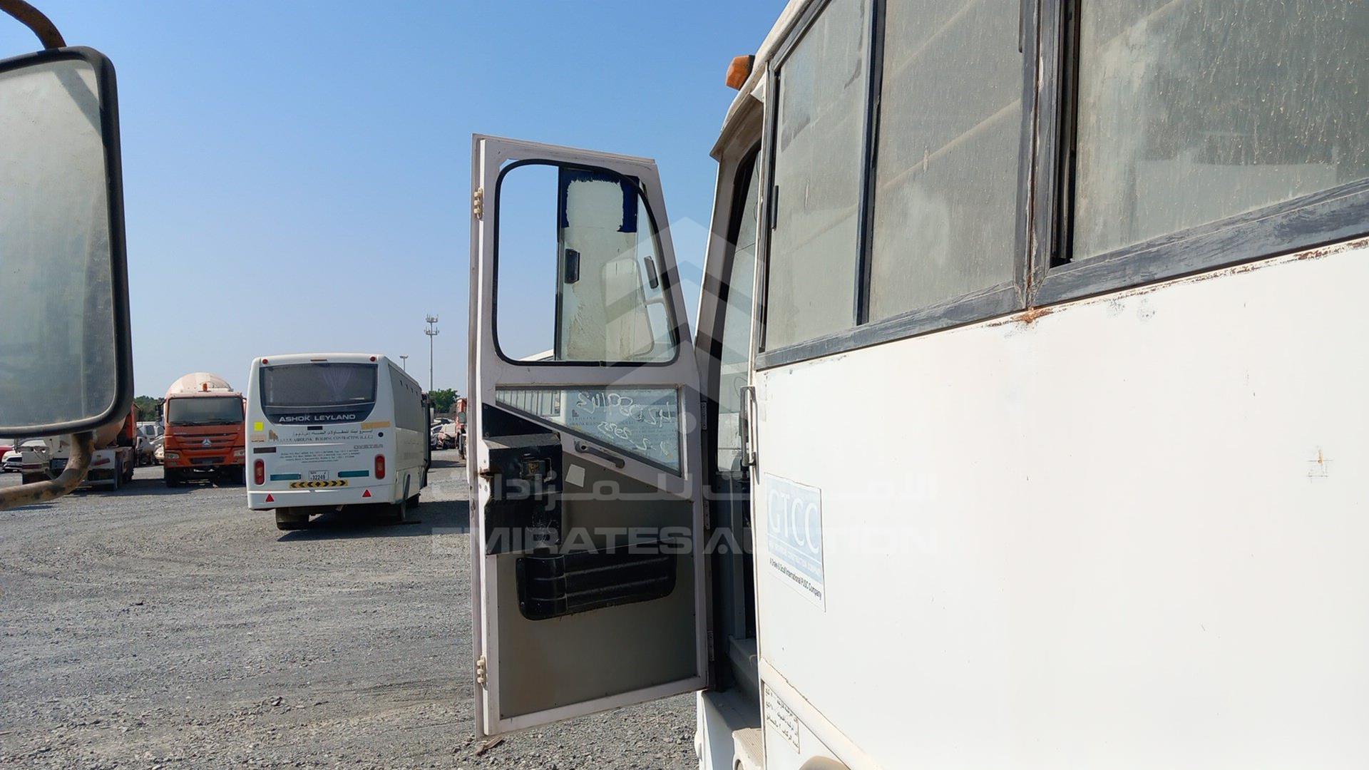 2007 ASHOK LEYLAND FALCON VIN: MB1KH1H6L72X22586